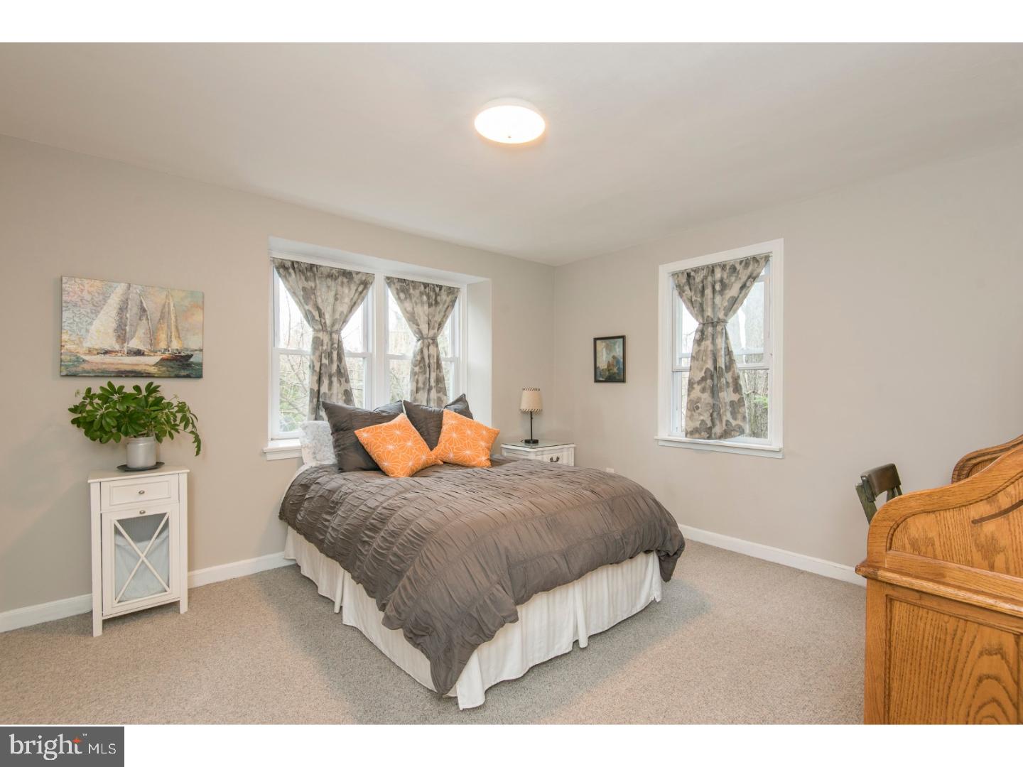 ELKINS PARK - Residential