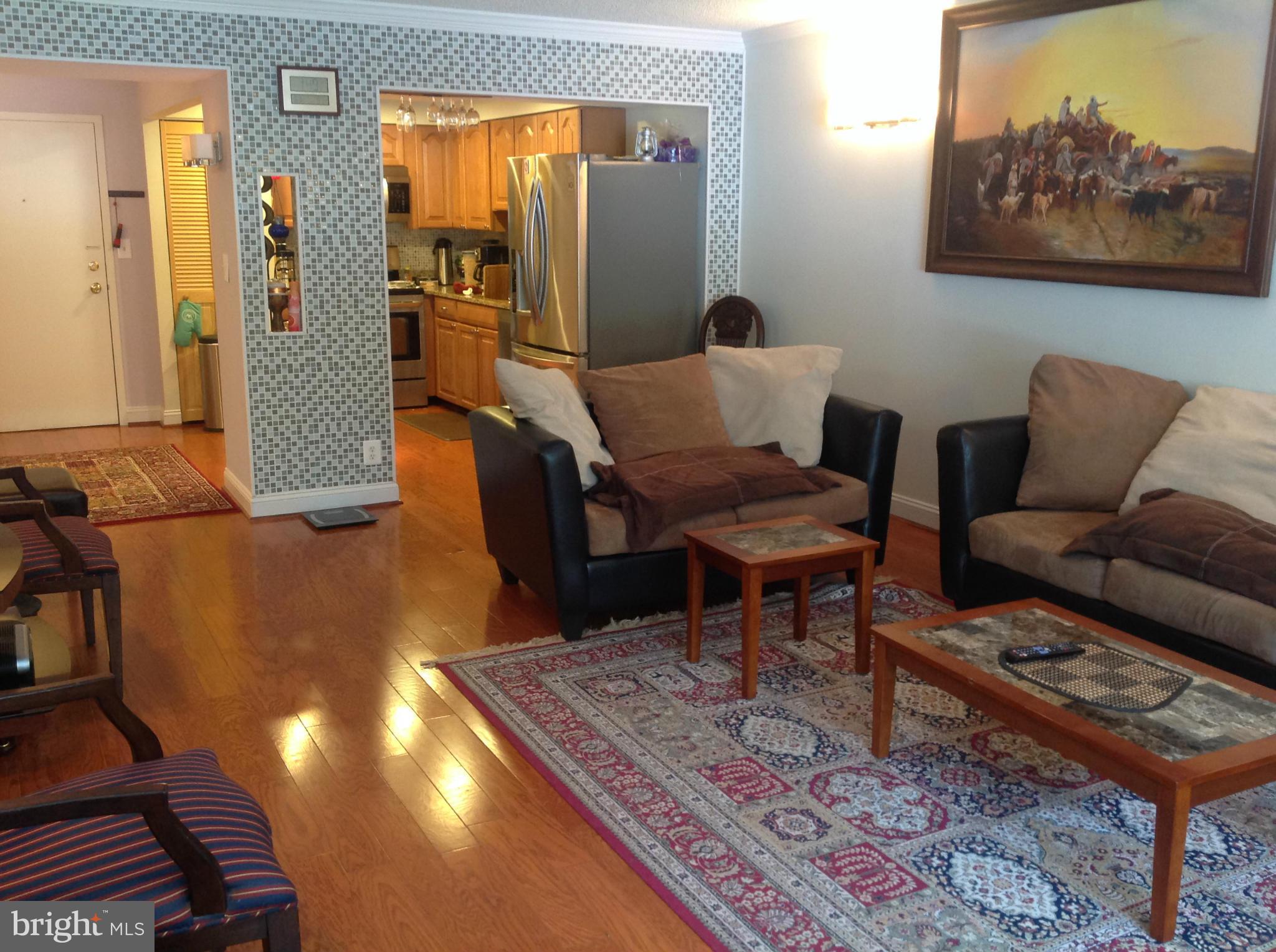 THE COLONIES - Residential Lease