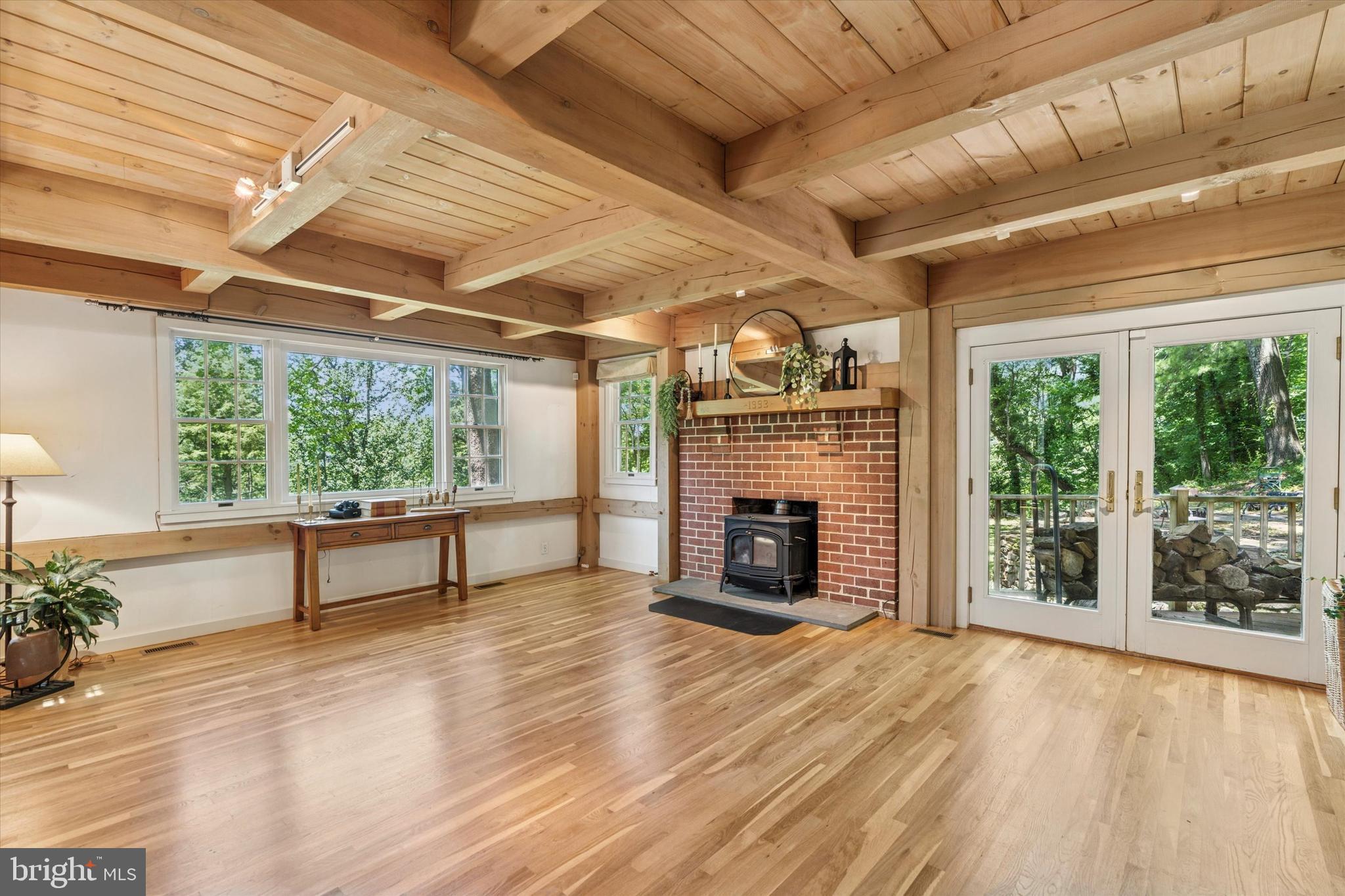 1760 PICKERING ROAD