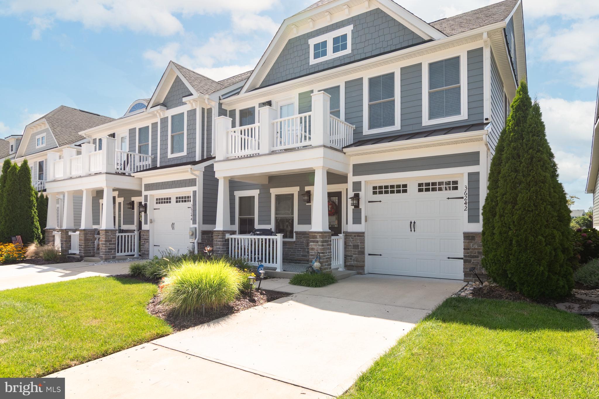 BAYSIDE - Residential