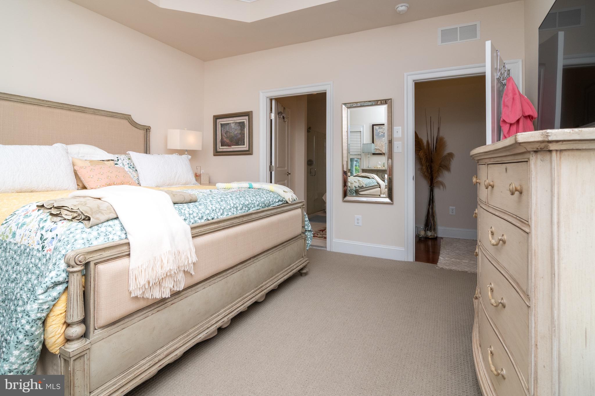 BAYSIDE - Residential