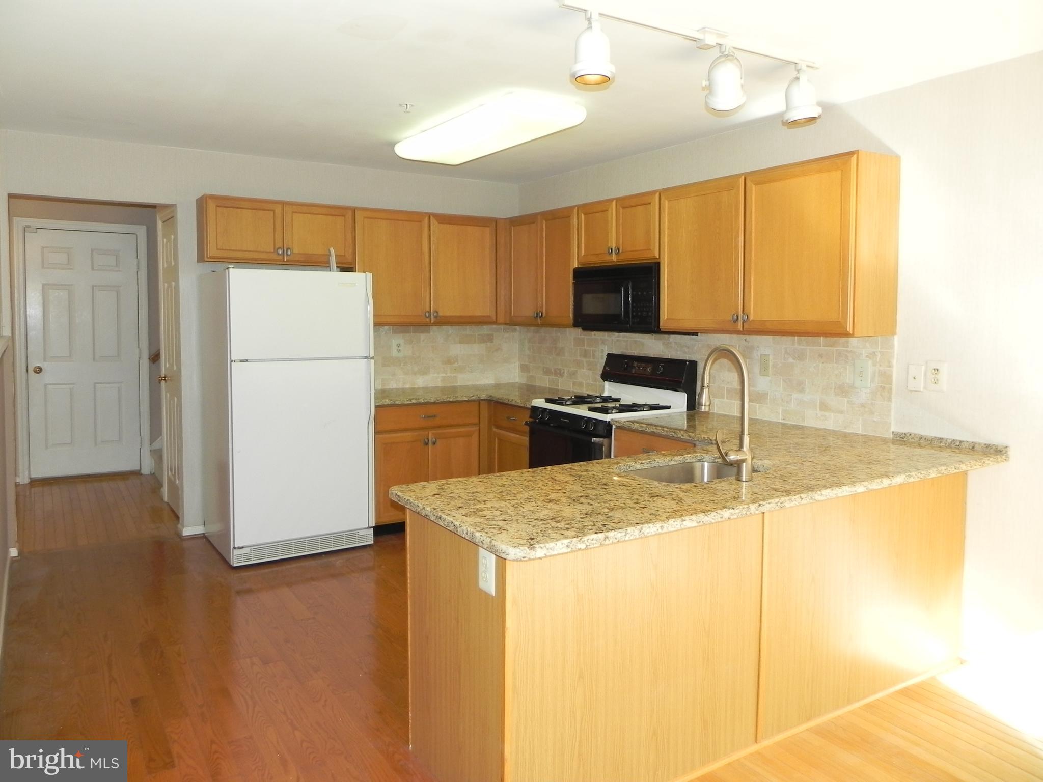 BERWICK PL - Residential Lease