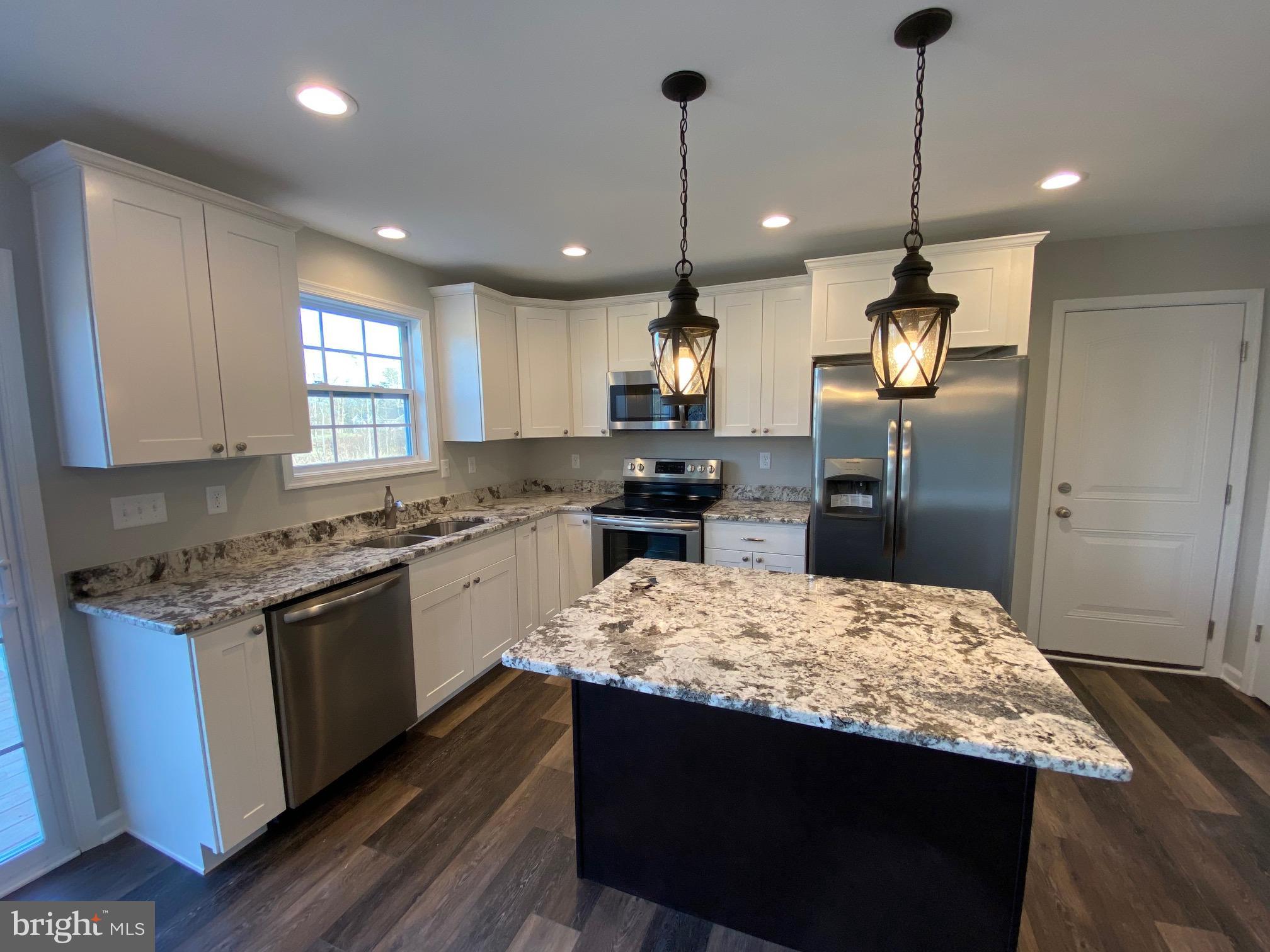 PRENTISS POINT - Residential