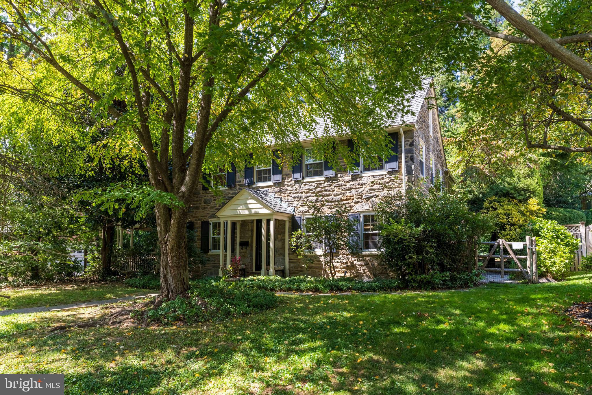 EAST FALLS - Residential