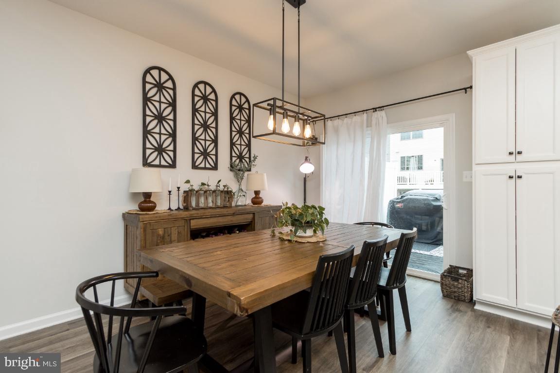 TALLYN RIDGE - Residential