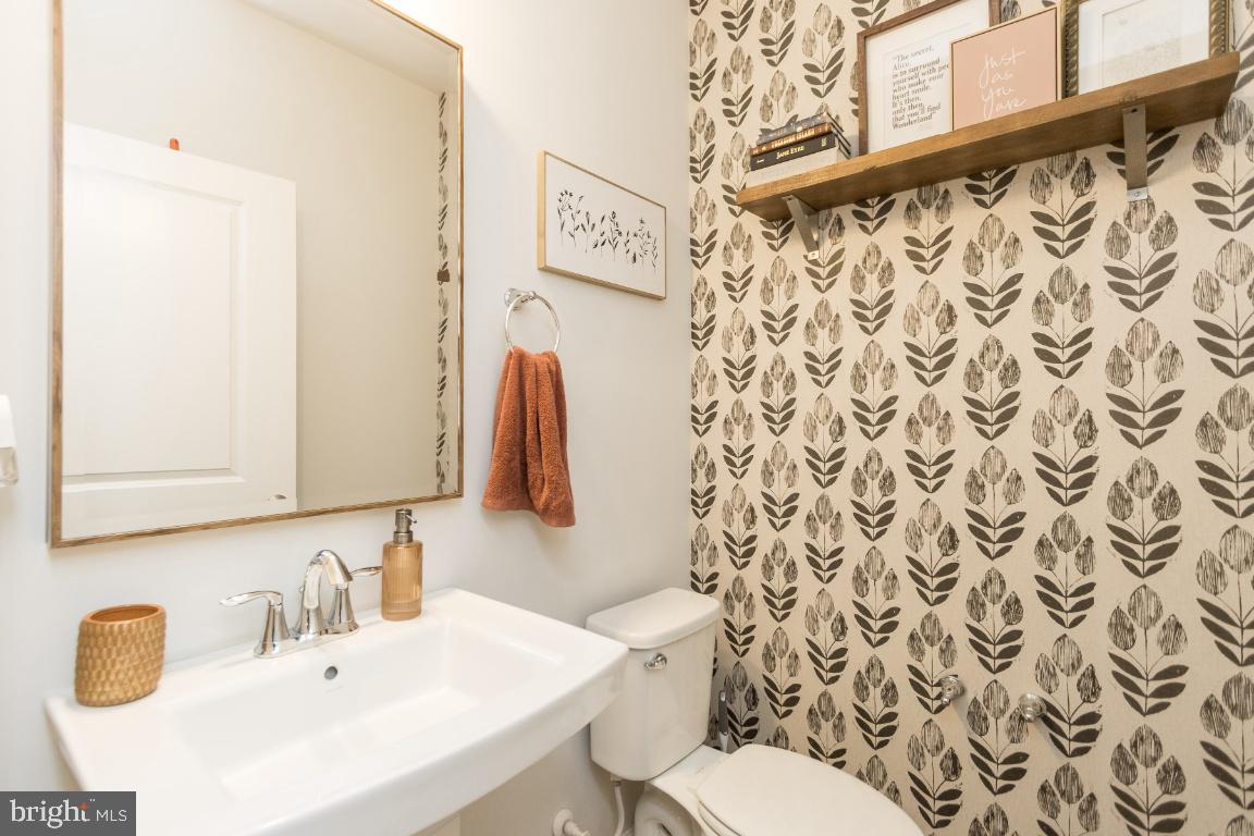 TALLYN RIDGE - Residential