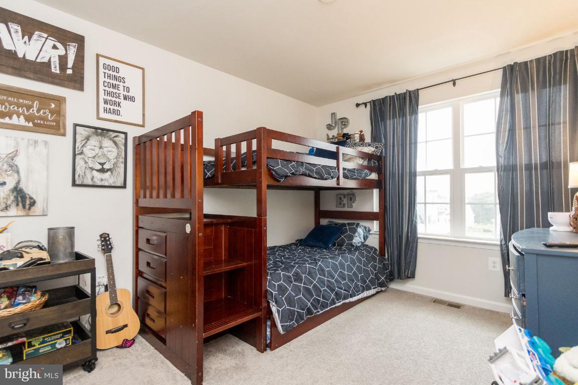 TALLYN RIDGE - Residential