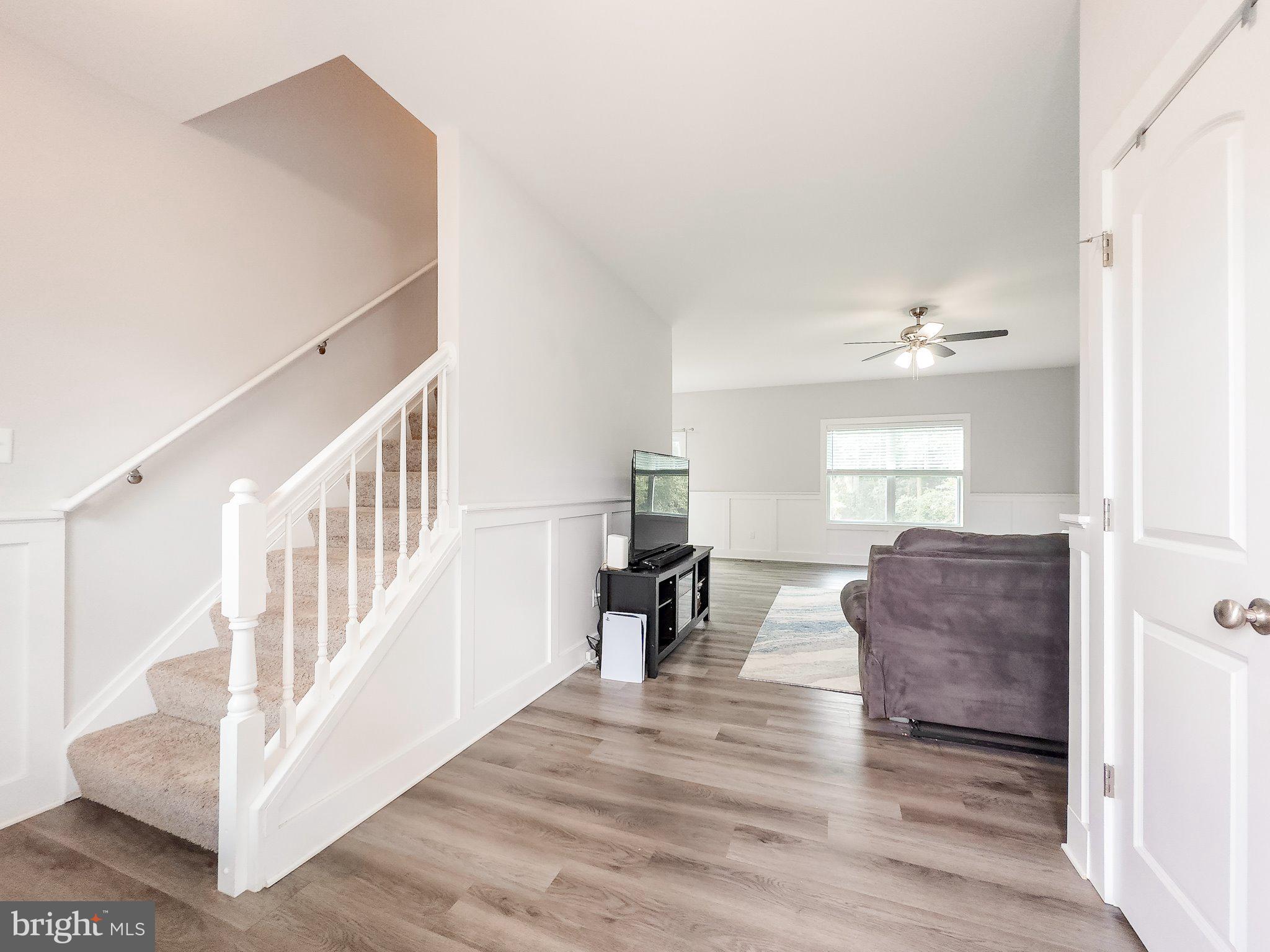 CLAYMONT CHASE - Residential