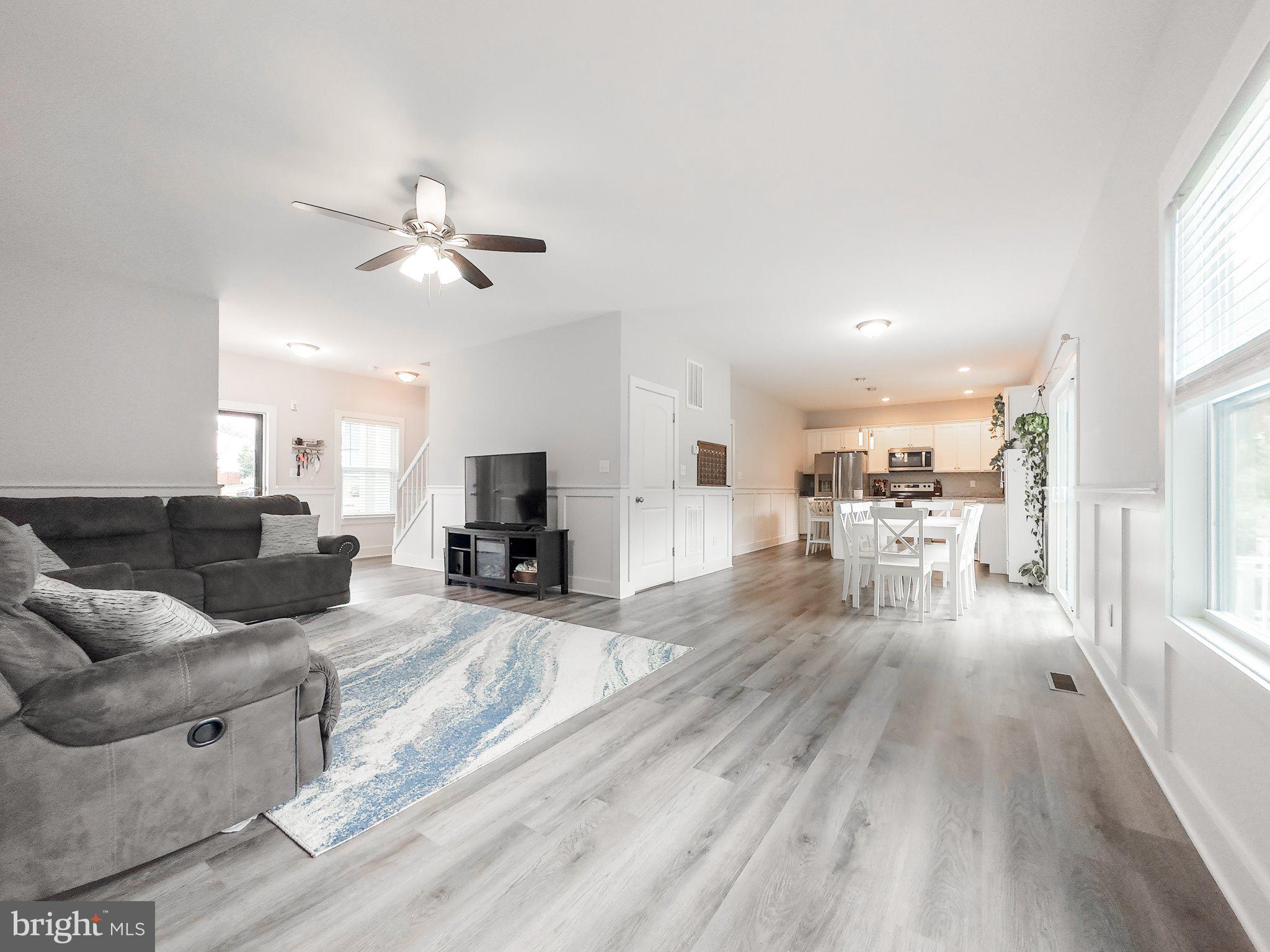 CLAYMONT CHASE - Residential