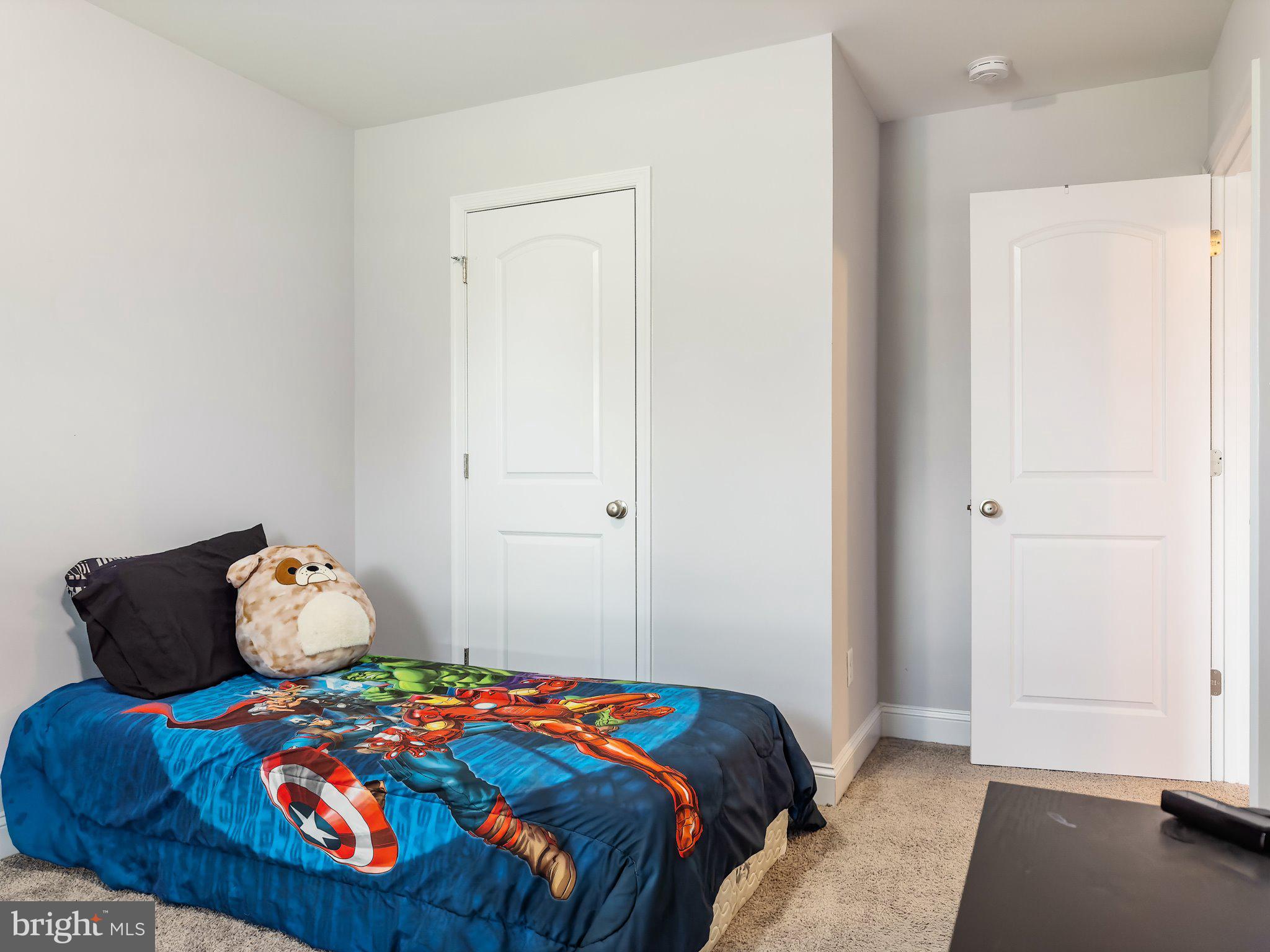 CLAYMONT CHASE - Residential