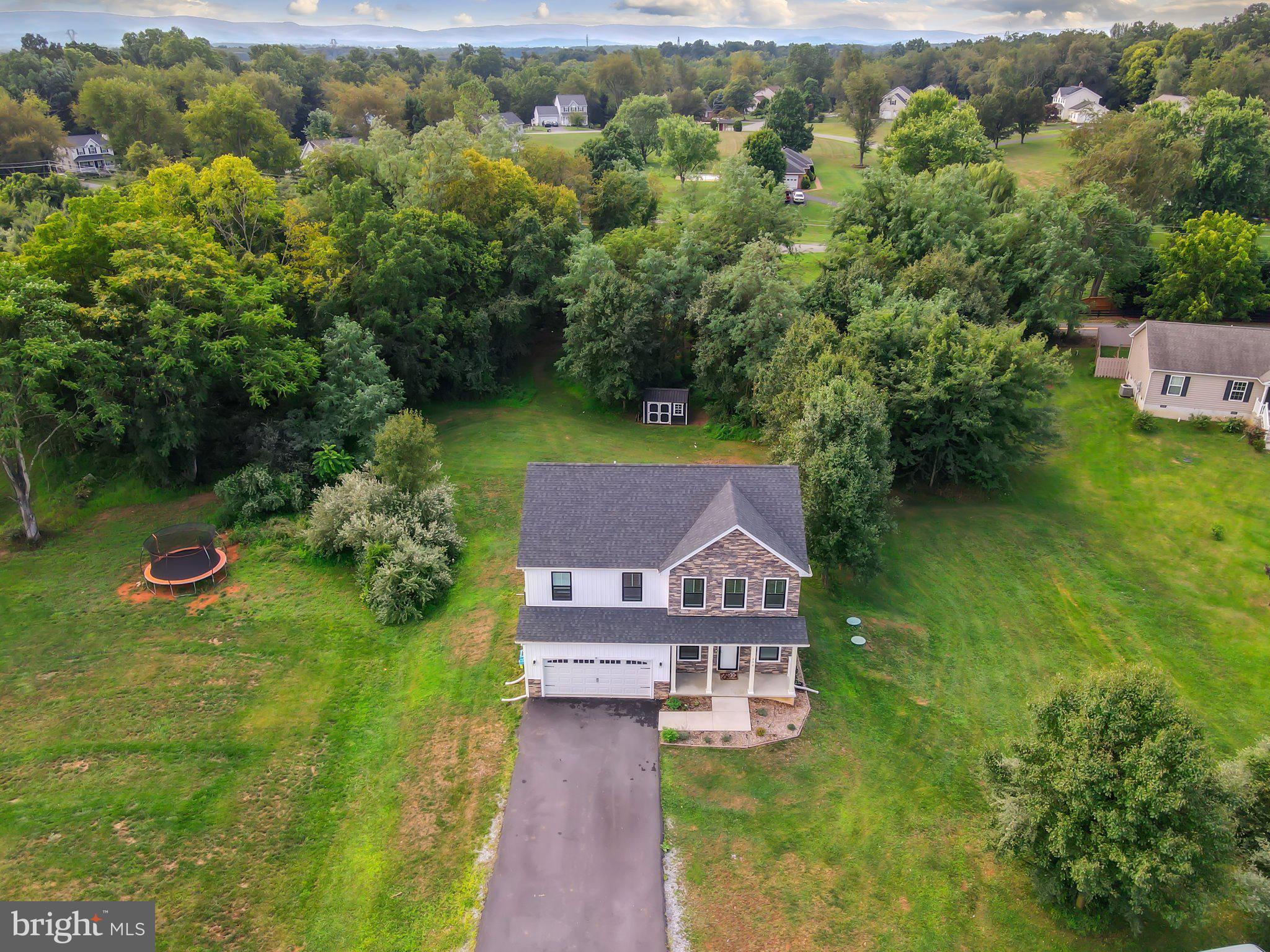 CLAYMONT CHASE - Residential