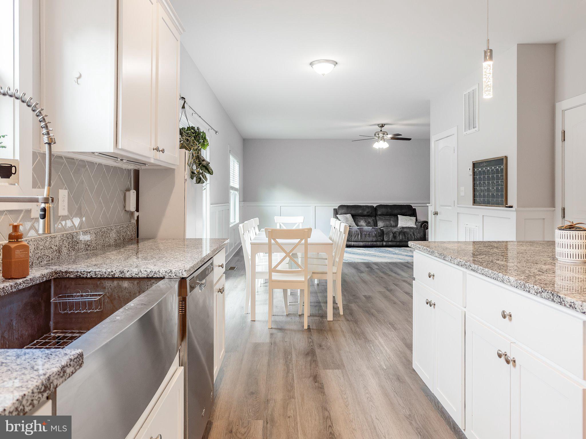 CLAYMONT CHASE - Residential