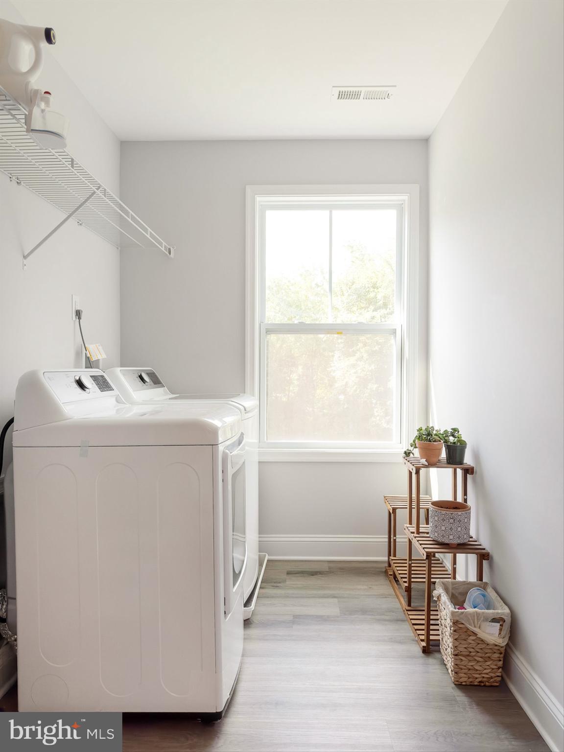 CLAYMONT CHASE - Residential