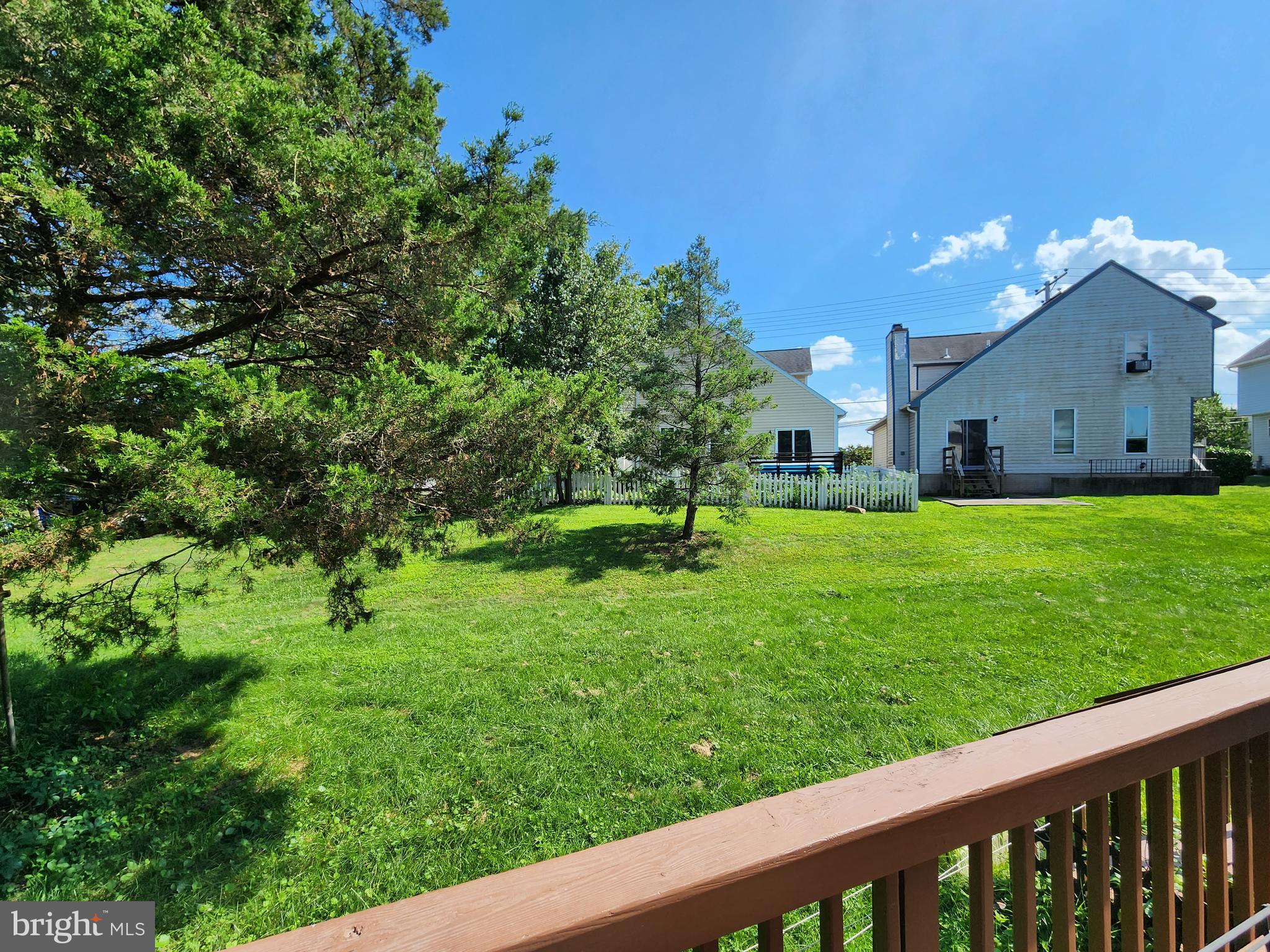 CARRIAGE HILL - Residential Lease