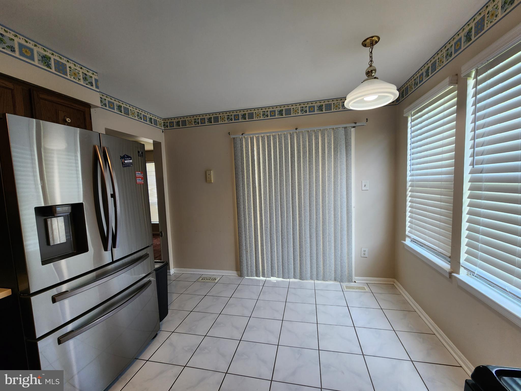 CARRIAGE HILL - Residential Lease