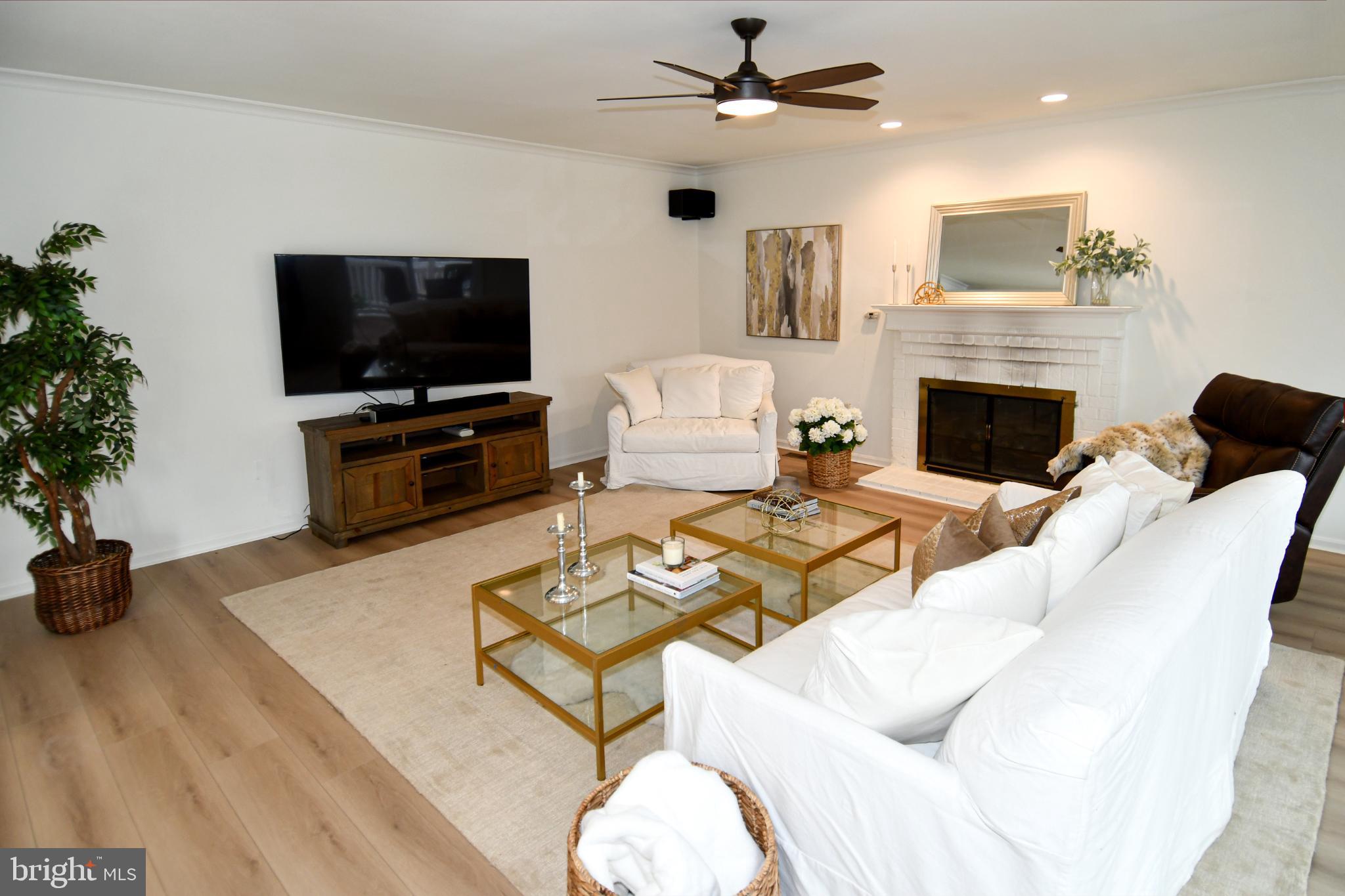 WAVERLY CROSSING - Residential