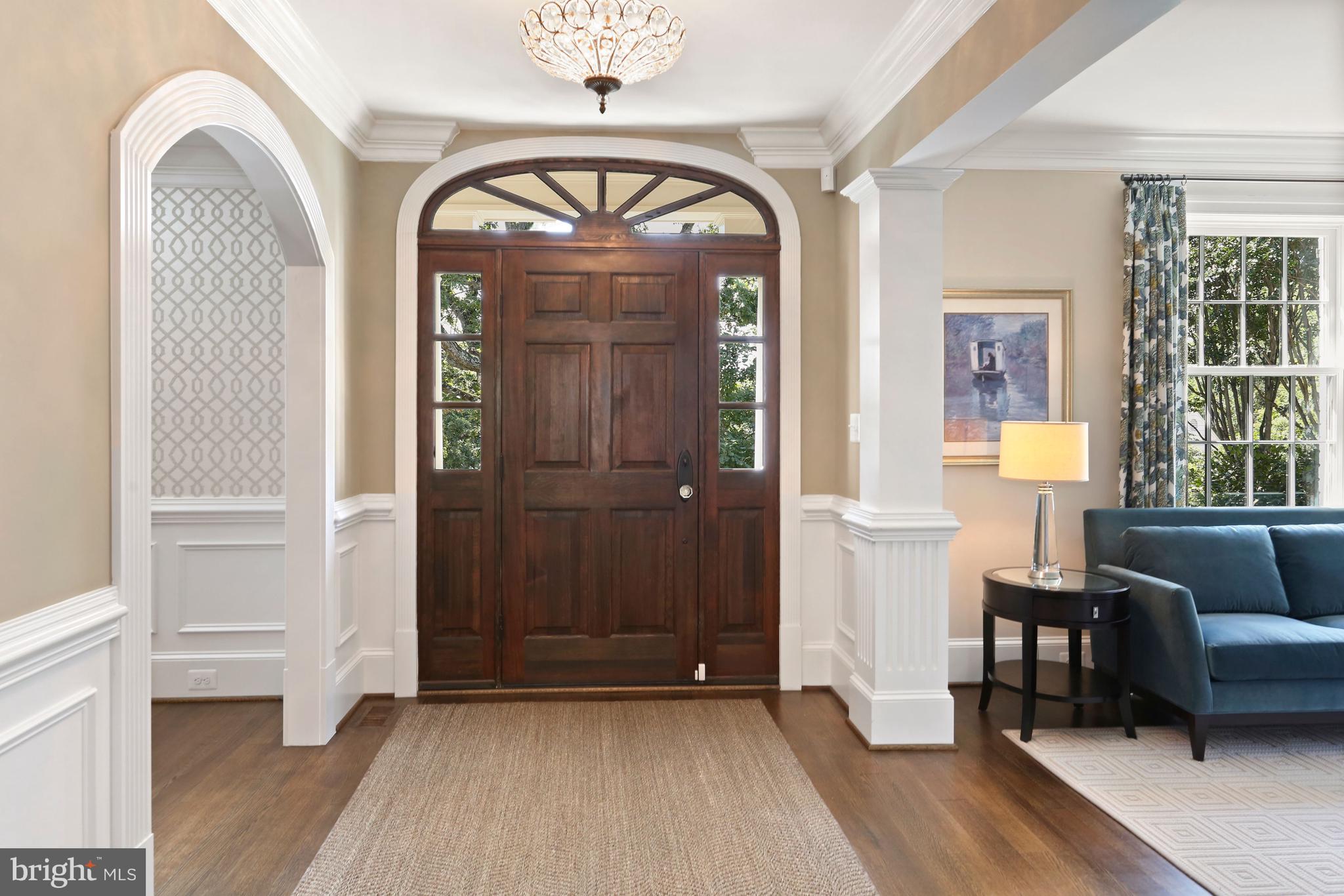 LYON VILLAGE - Residential