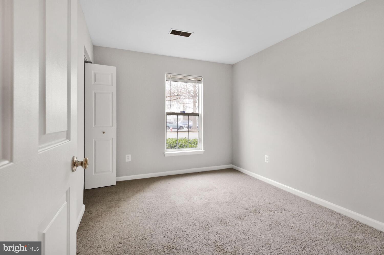 SOUTH MEADOWS - Residential