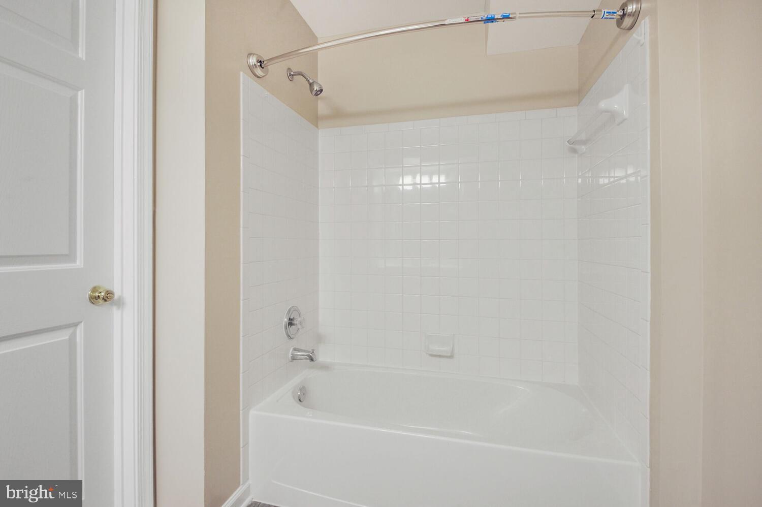 SOUTH MEADOWS - Residential