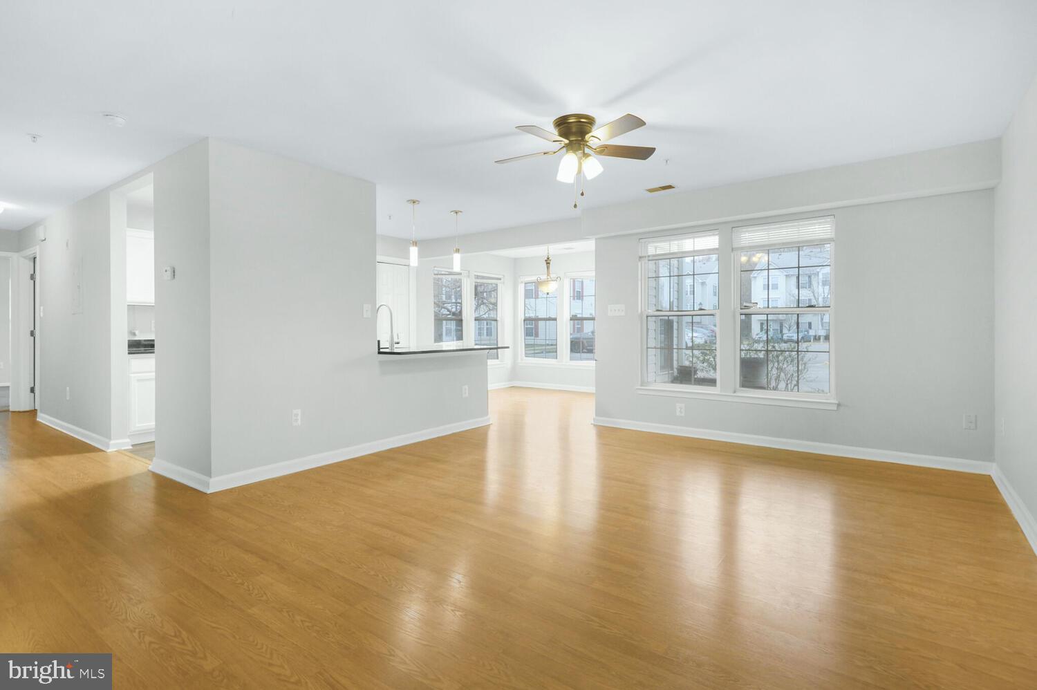 SOUTH MEADOWS - Residential