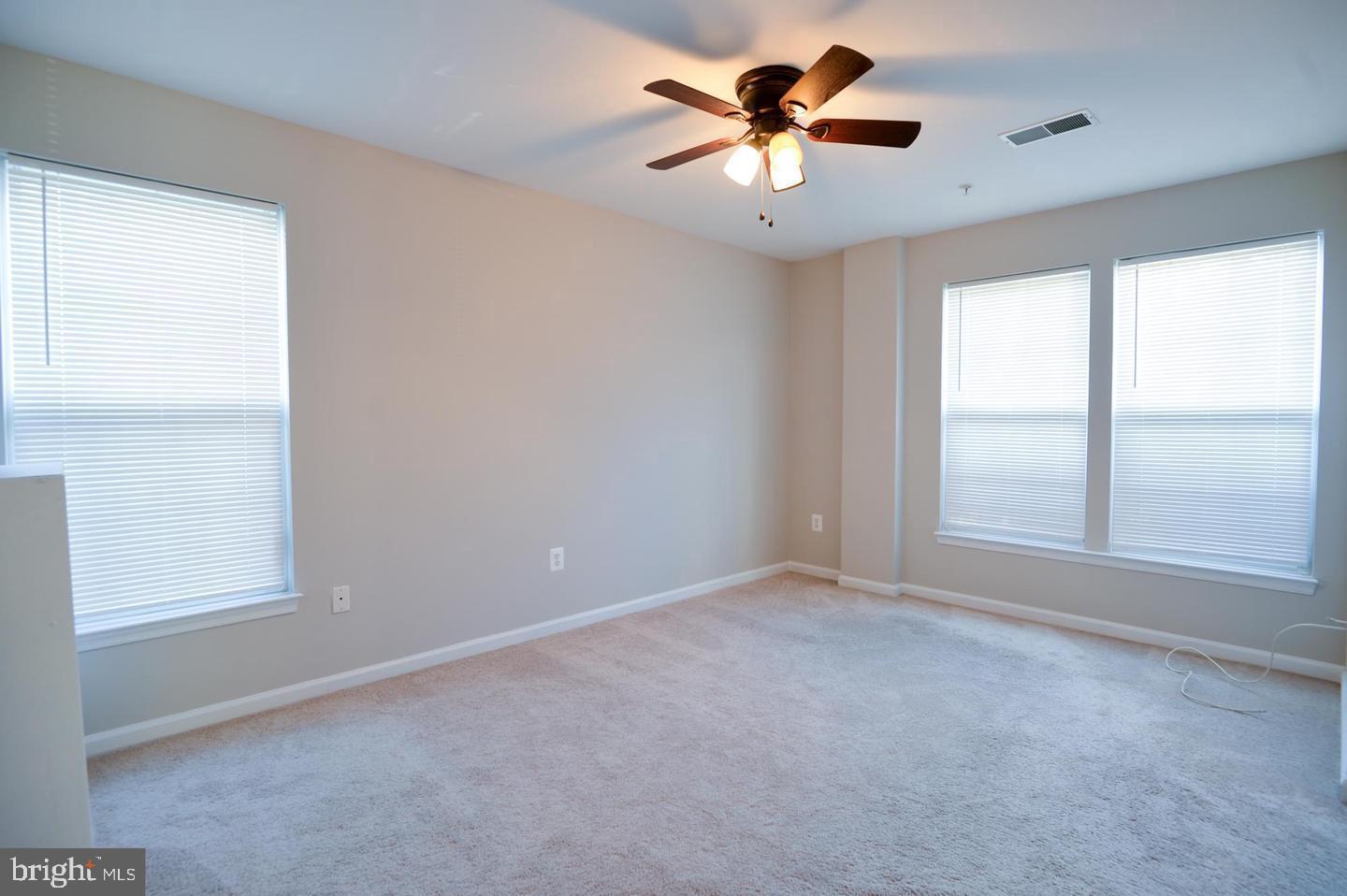 SOUTH MEADOWS - Residential