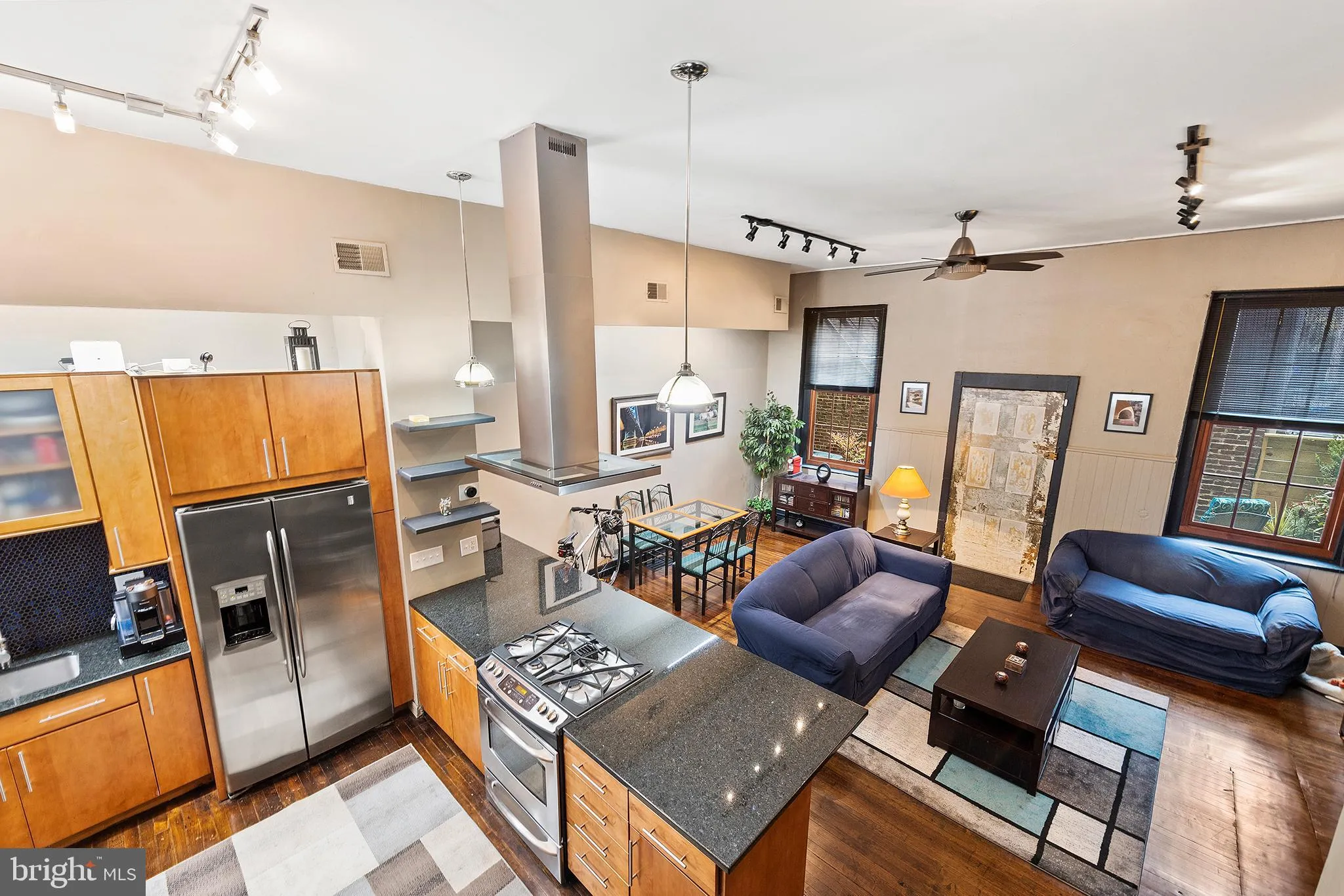 233 Vine Street Unit E1, Philadelphia, PA 19106