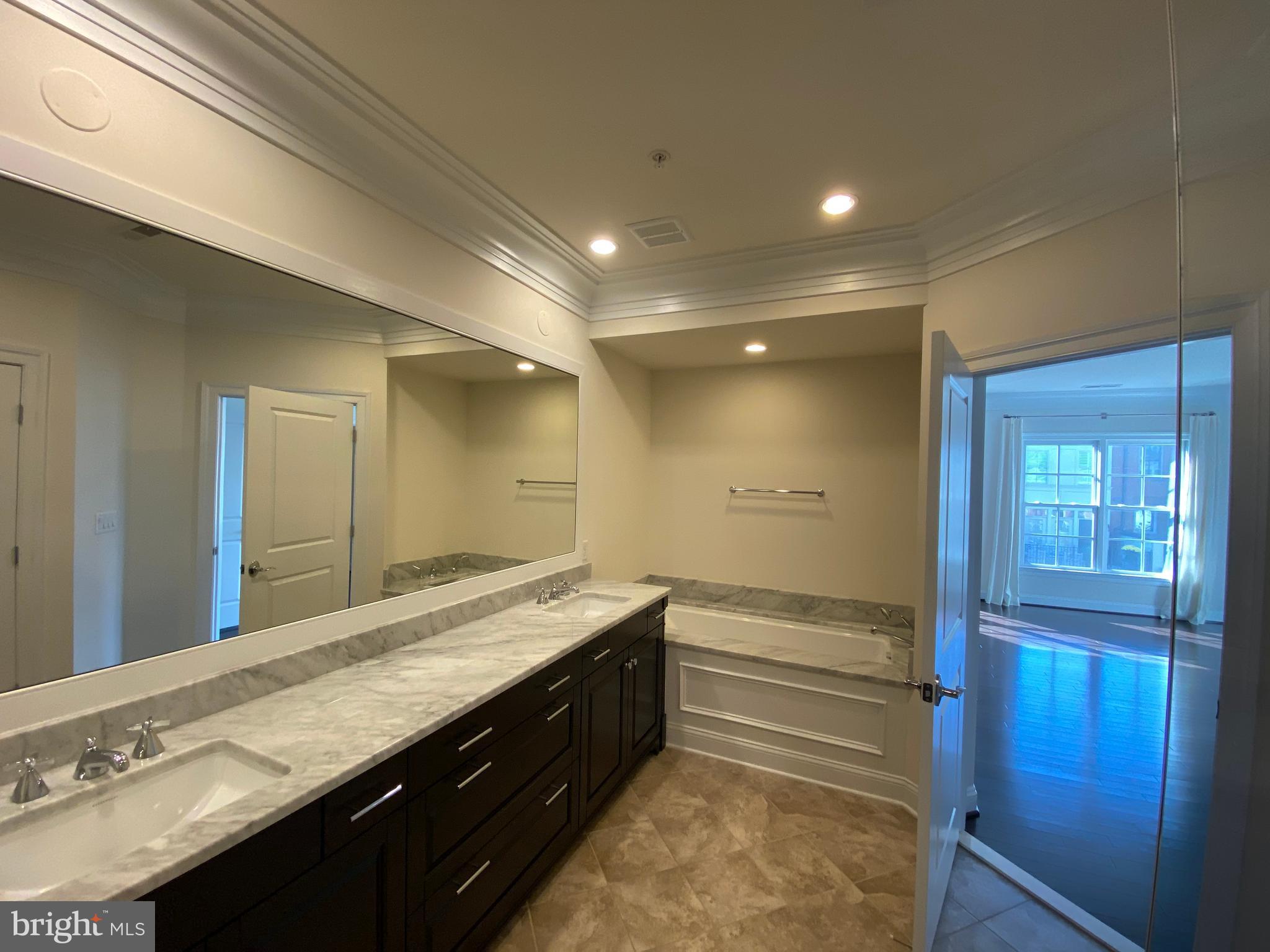 SYMPHONY PARK - Residential Lease