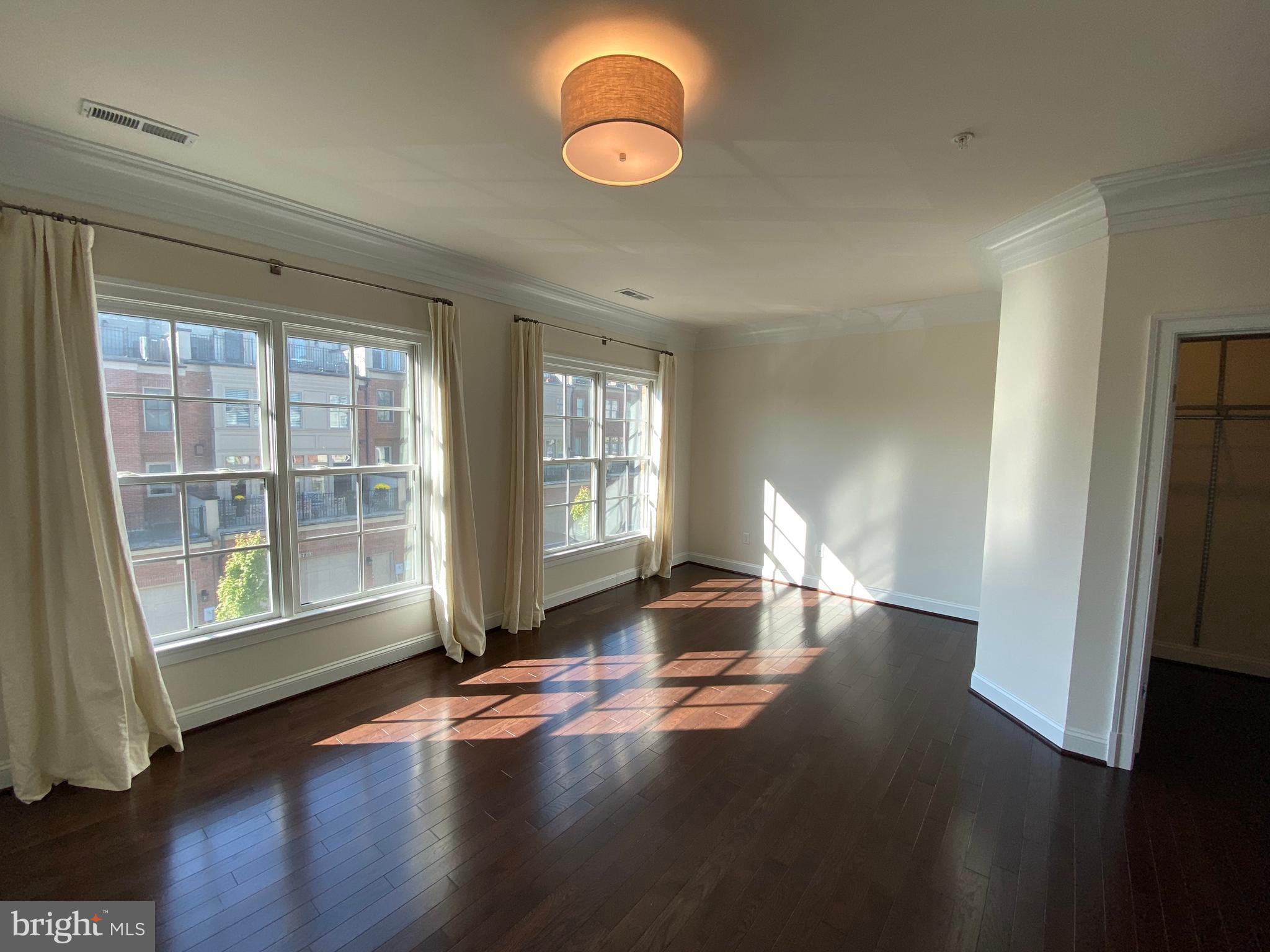 SYMPHONY PARK - Residential Lease