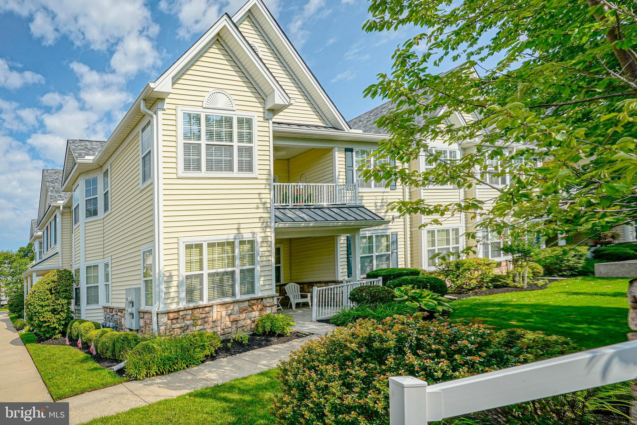 Photo 1 of 36 — 86 PELICAN PLACE, WEST DEPTFORD, NJ 08086