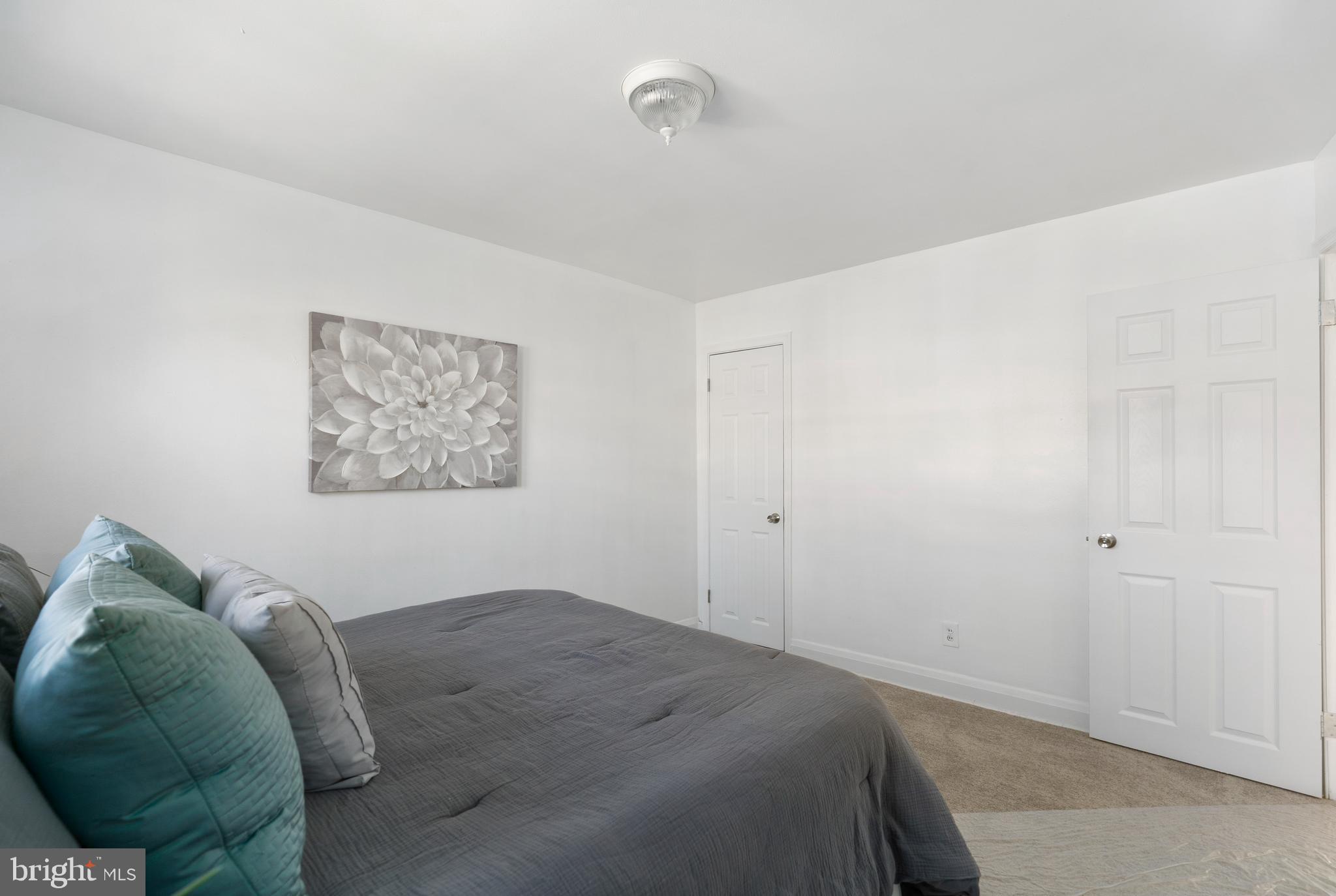 GREENSPRING - Residential