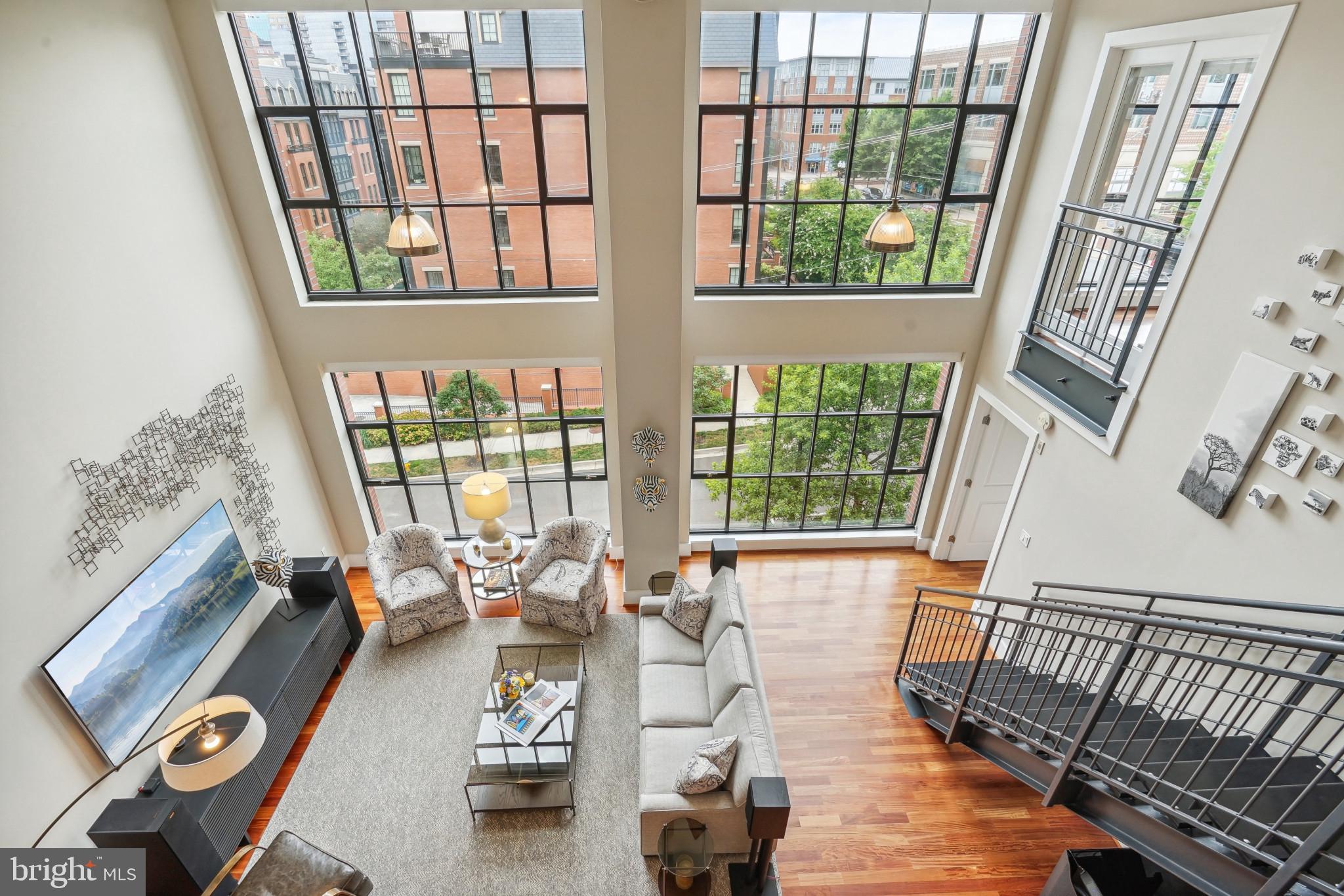 RADNOR - FORT MYER HEIGHTS - Residential