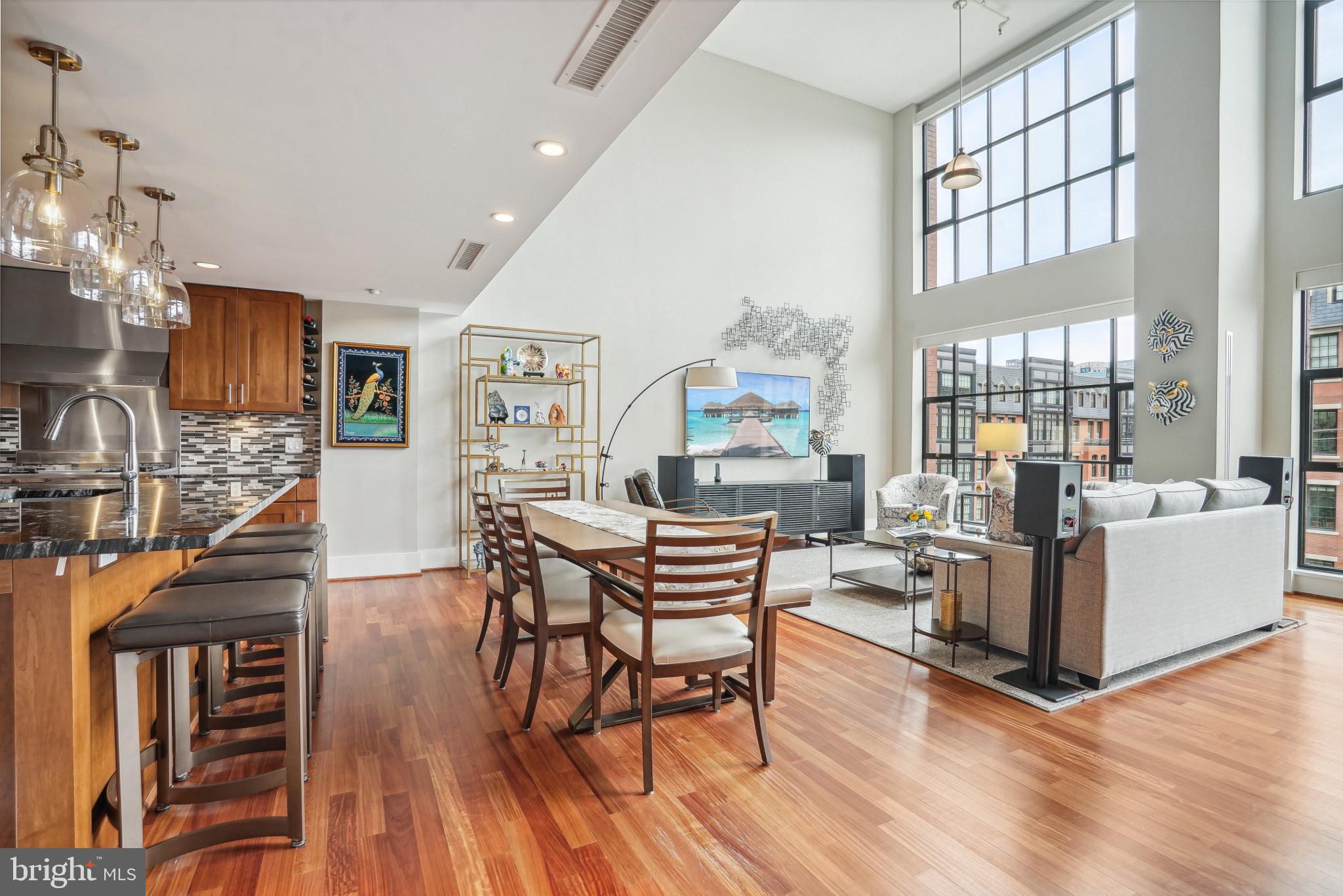 RADNOR - FORT MYER HEIGHTS - Residential