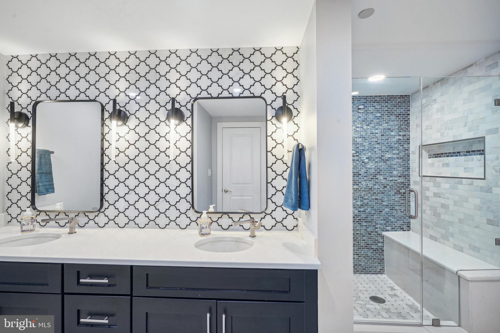 RADNOR - FORT MYER HEIGHTS - Residential