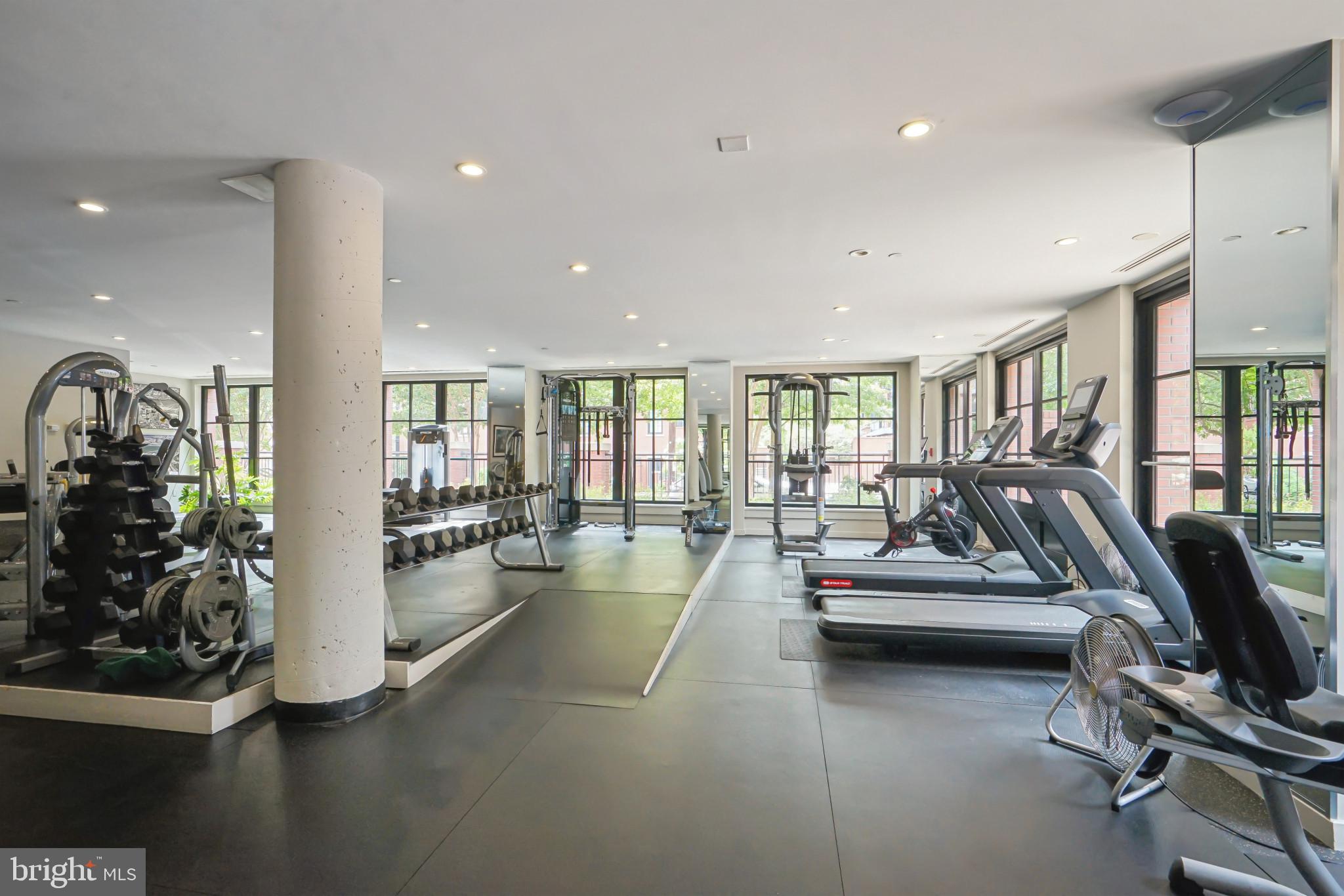 RADNOR - FORT MYER HEIGHTS - Residential