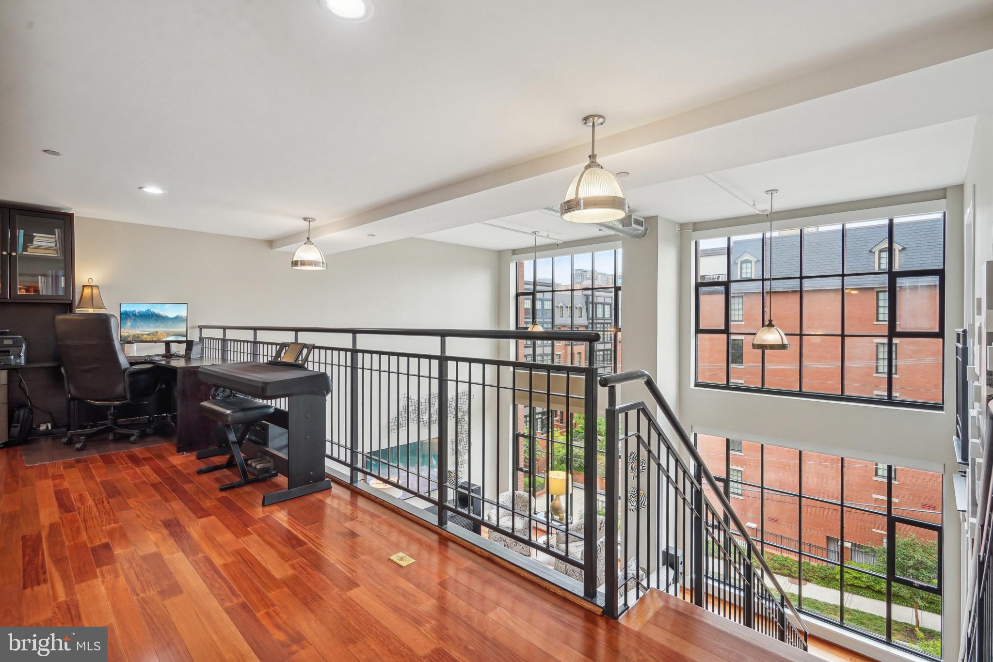 RADNOR - FORT MYER HEIGHTS - Residential