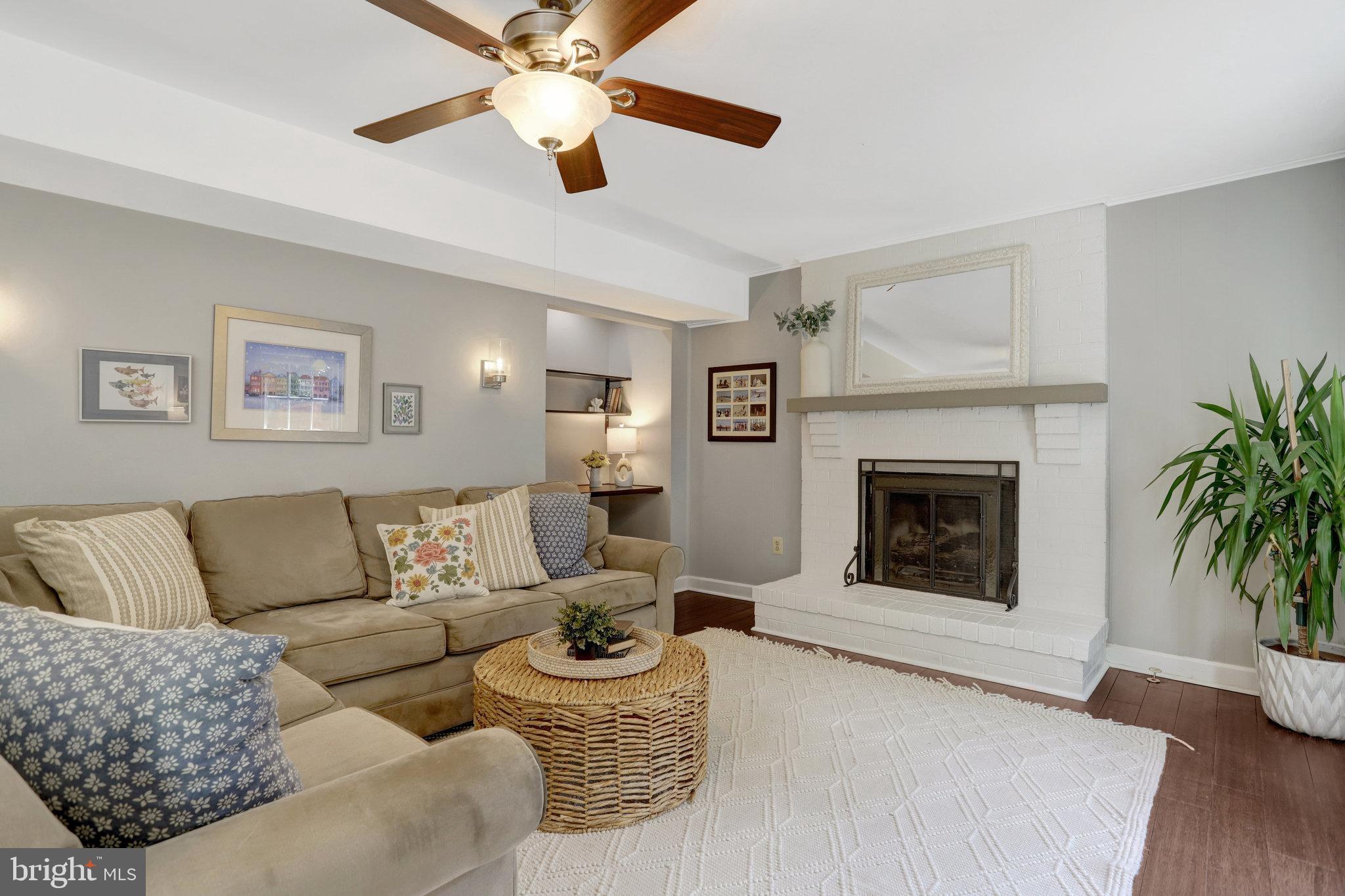 ROLLING FOREST - Residential