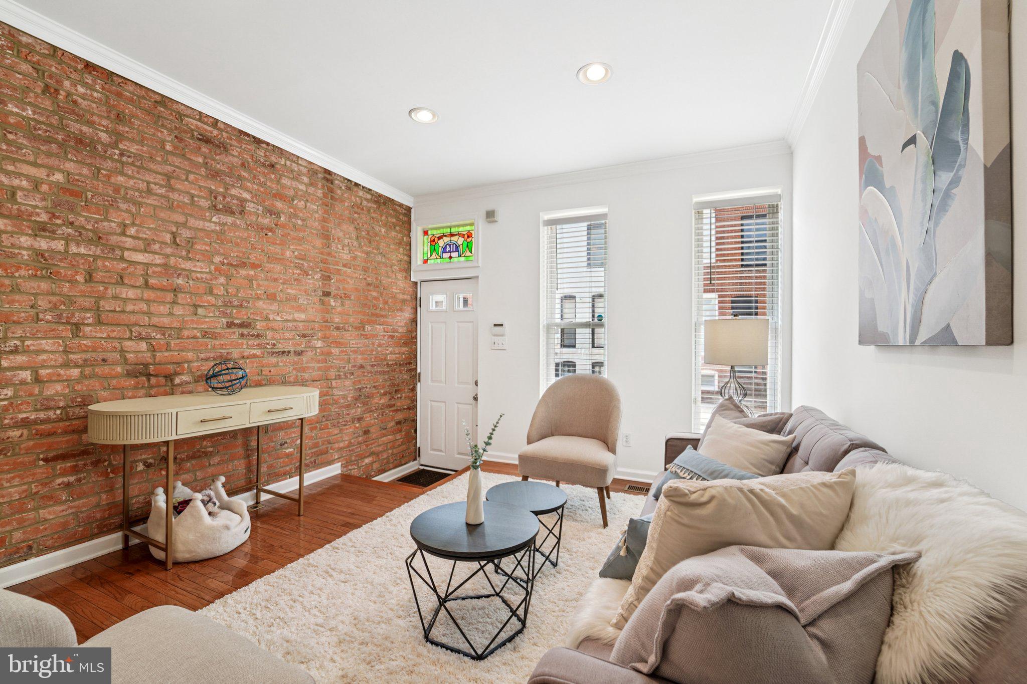 114 BURNETT STREET