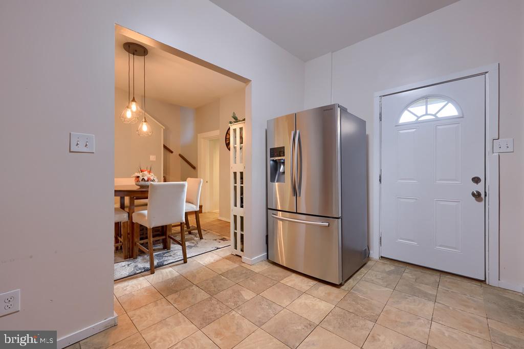 CHESTNUT HILL - Residential