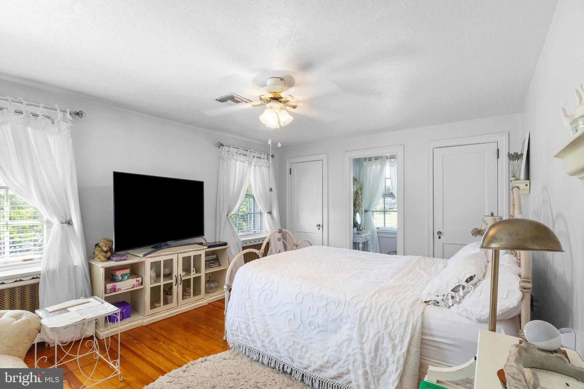 HARLEYSVILLE - Residential