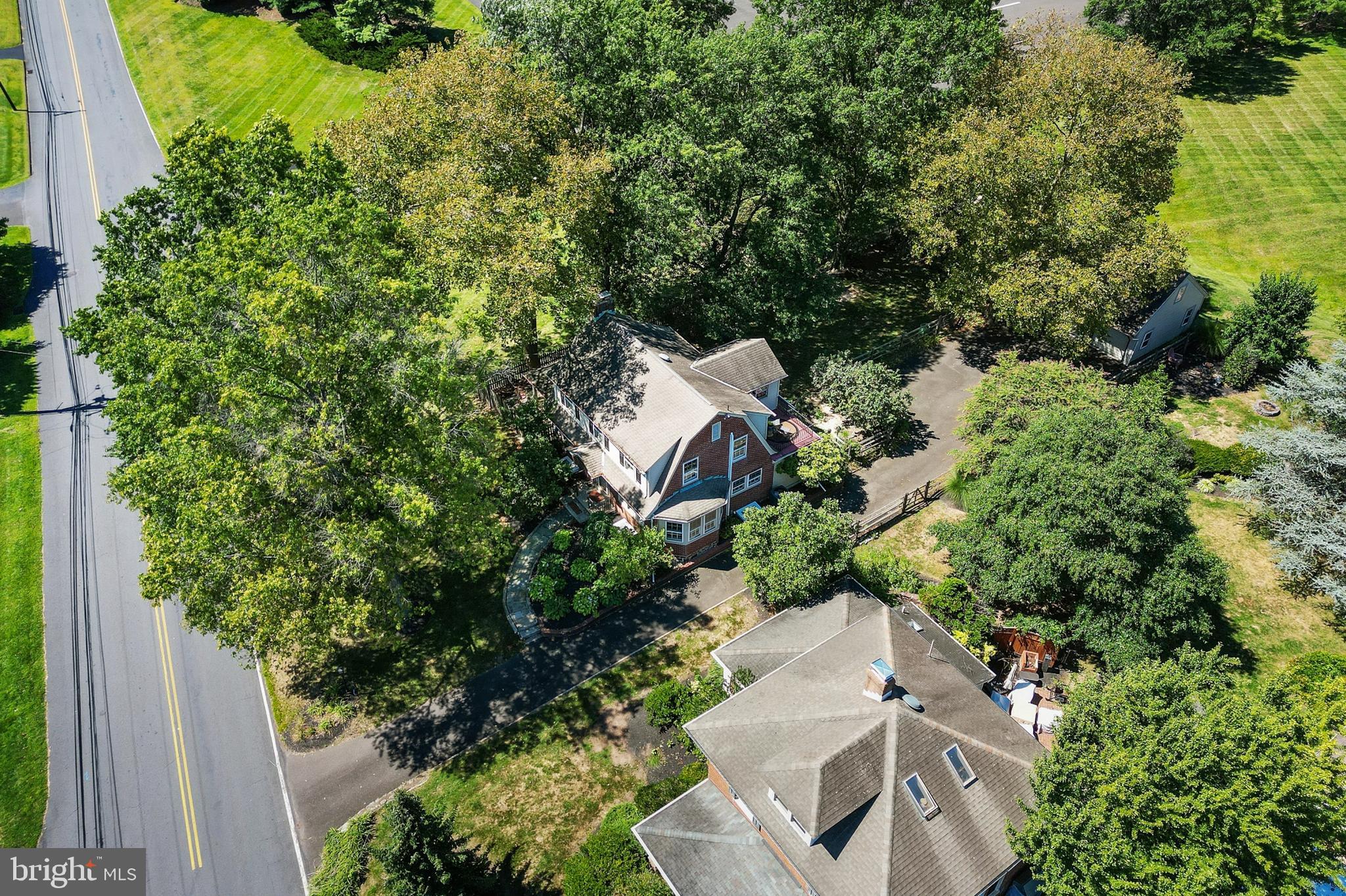 HARLEYSVILLE - Residential