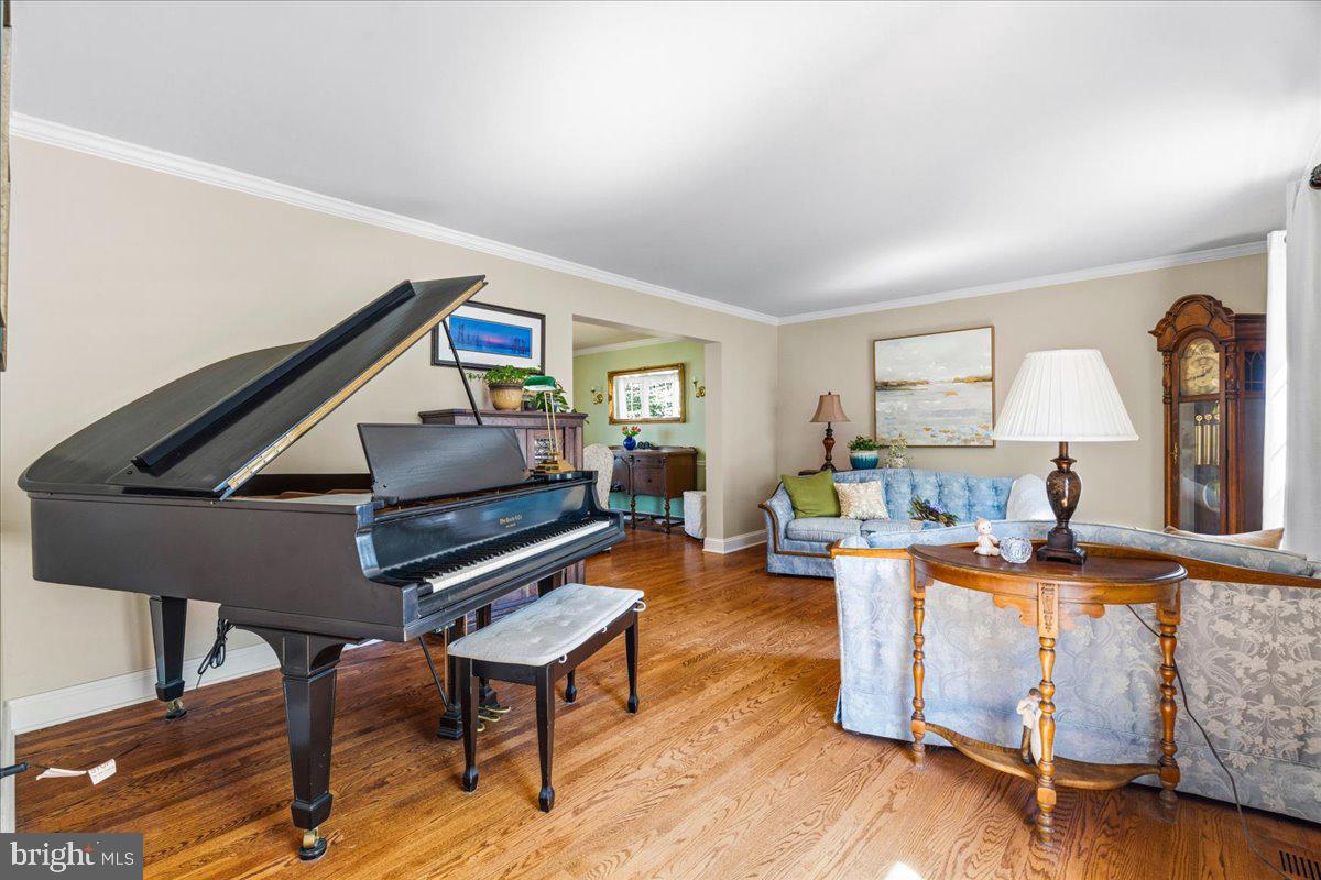 SHIPLEYS CHOICE - Residential