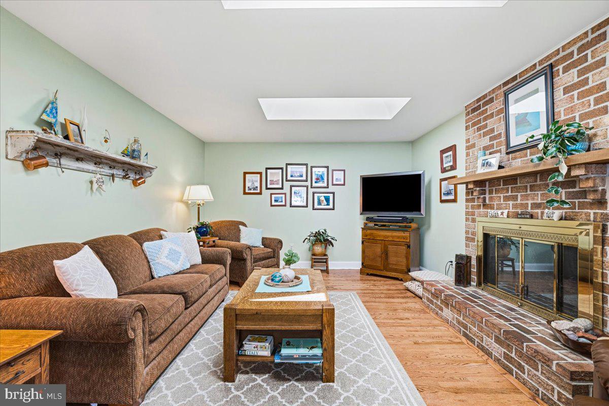 SHIPLEYS CHOICE - Residential