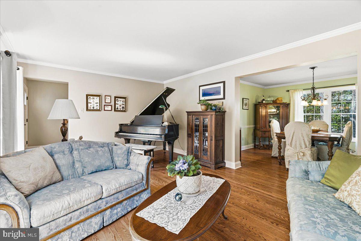 SHIPLEYS CHOICE - Residential