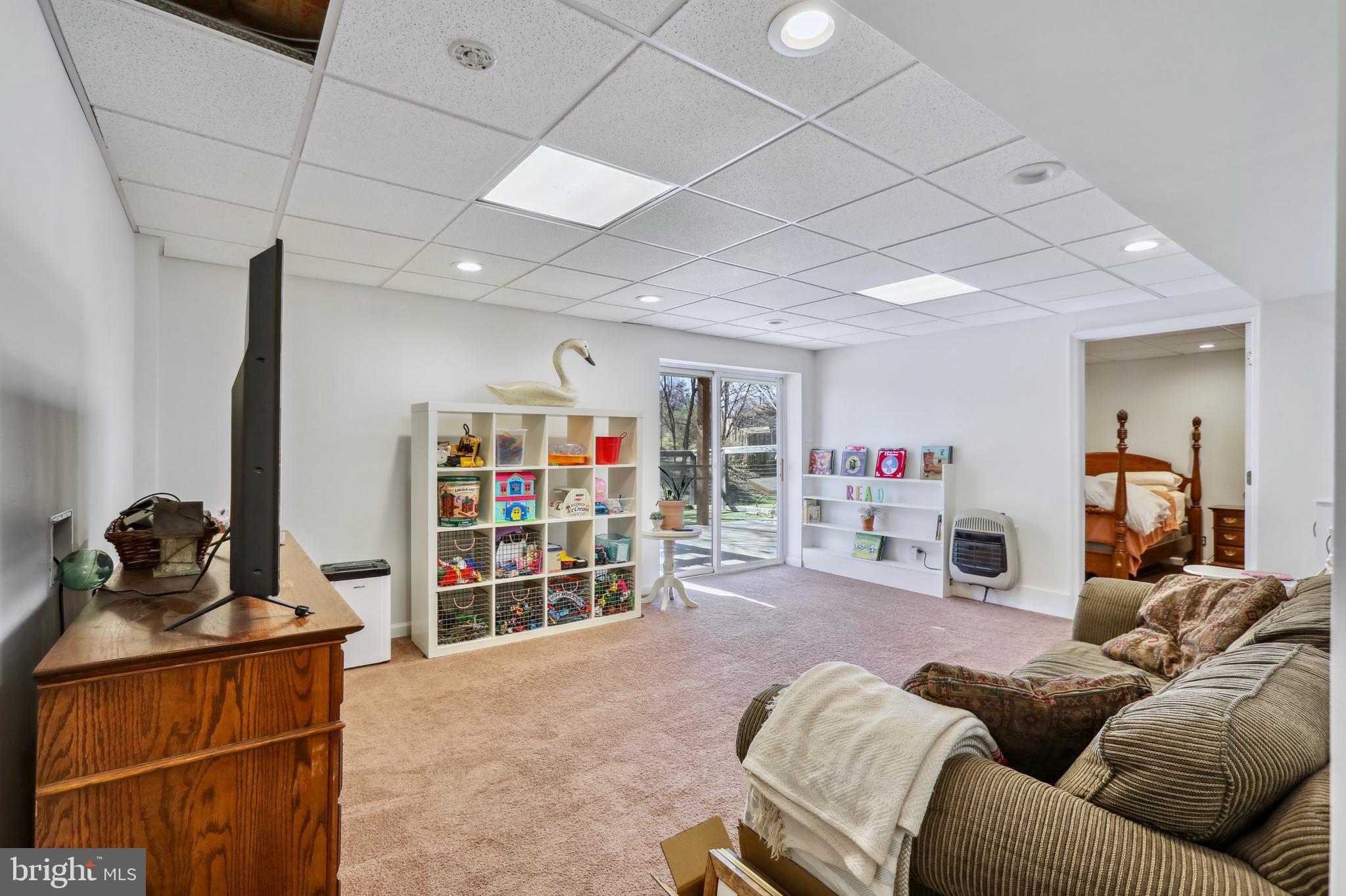 MILLS FARM - Residential