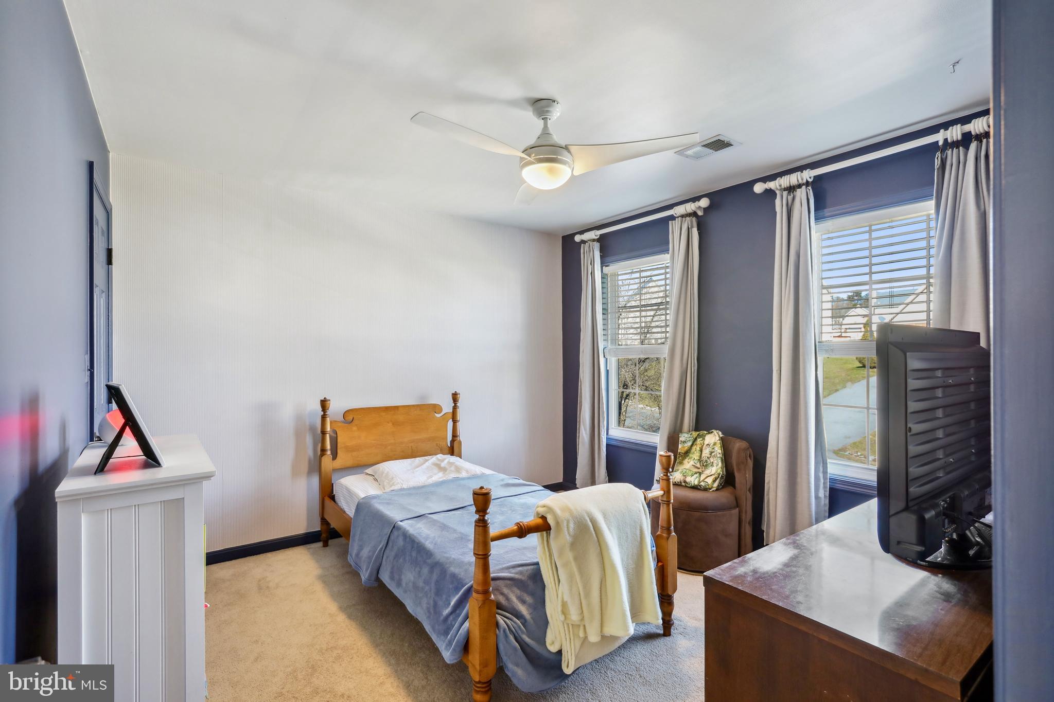 MILLS FARM - Residential