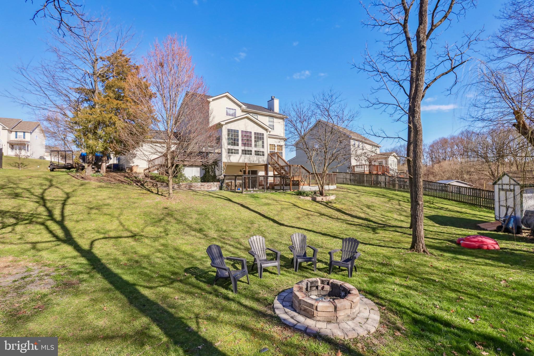 MILLS FARM - Residential