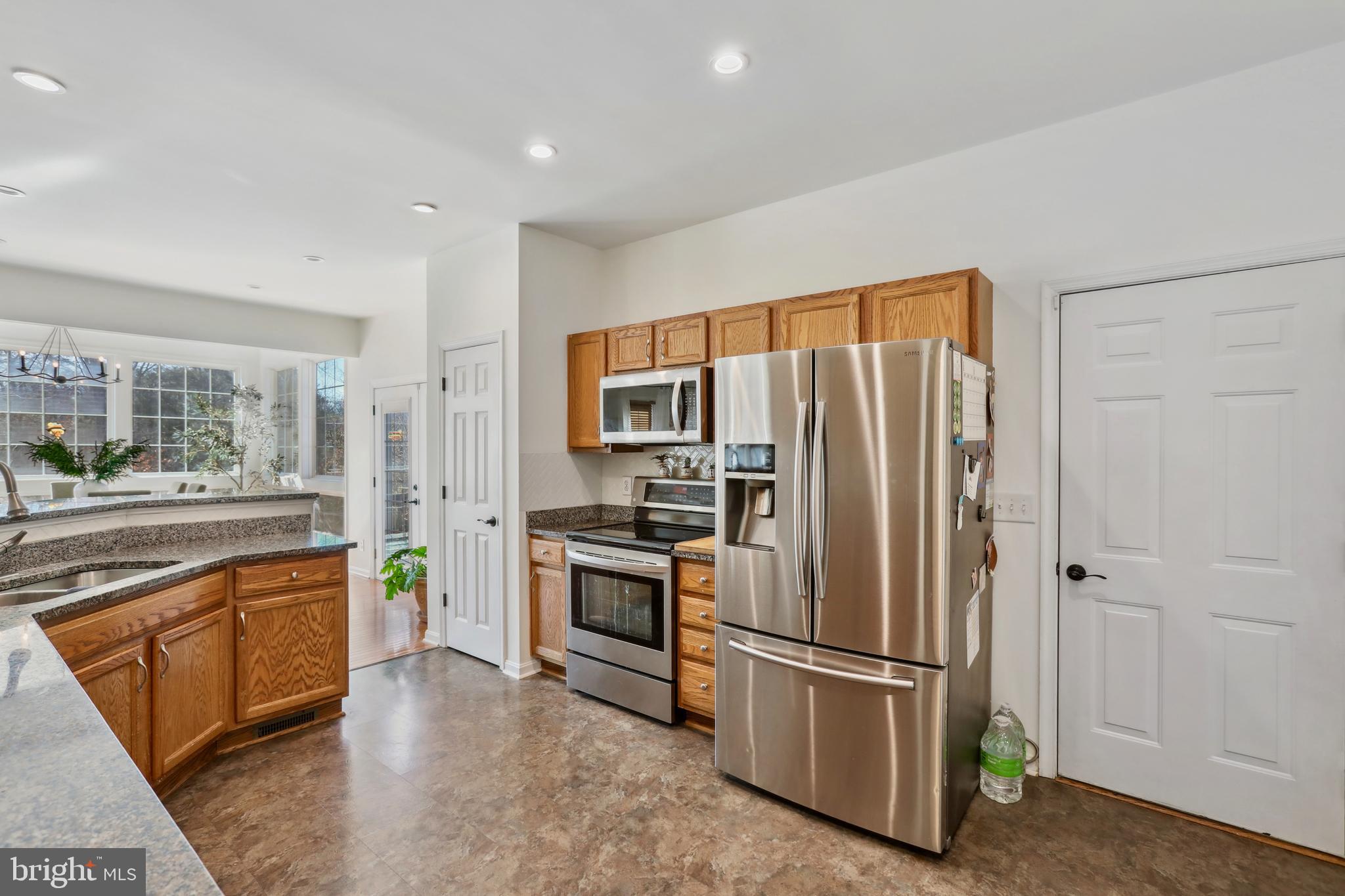 MILLS FARM - Residential