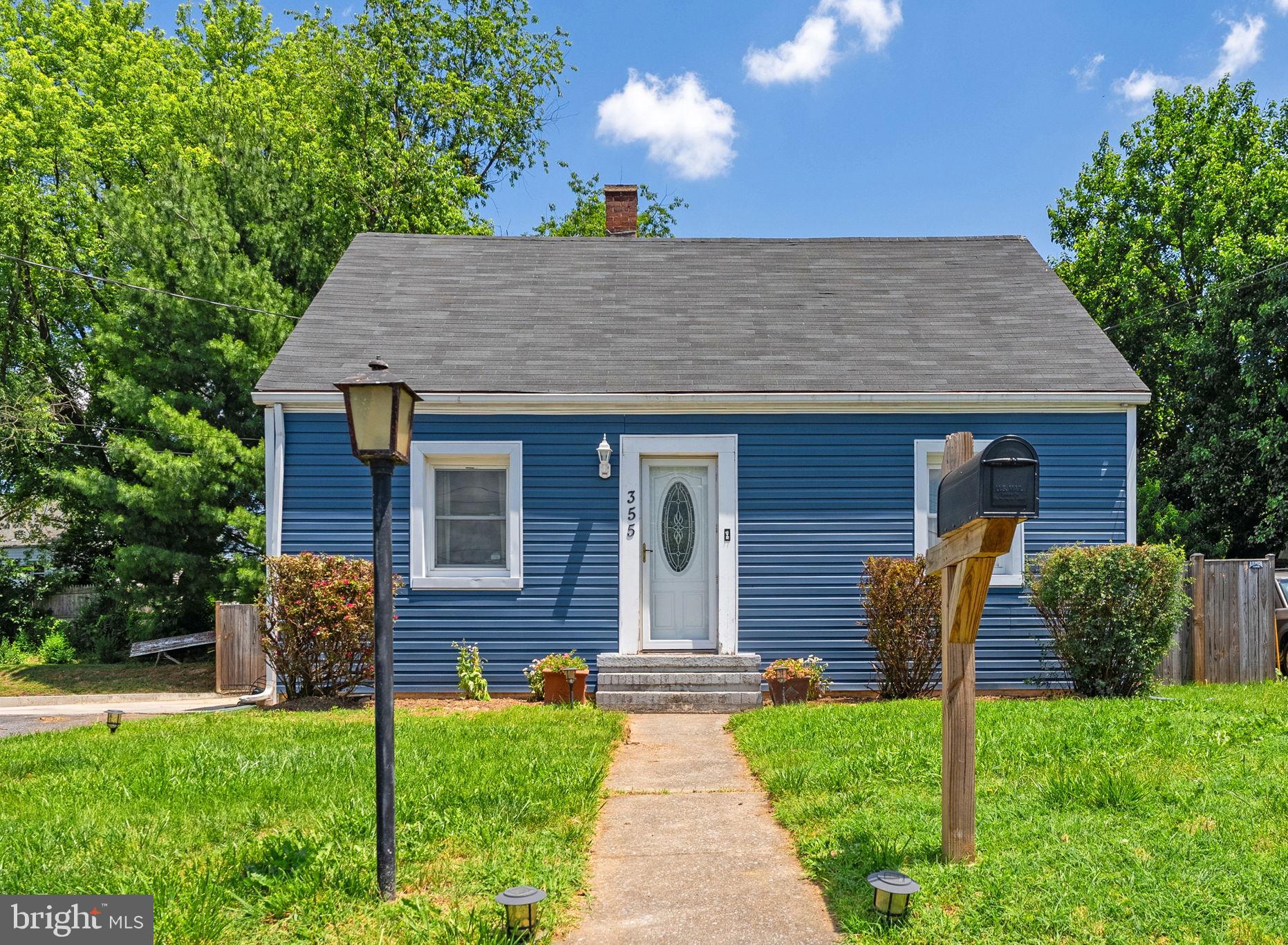 355 W 9TH STREET