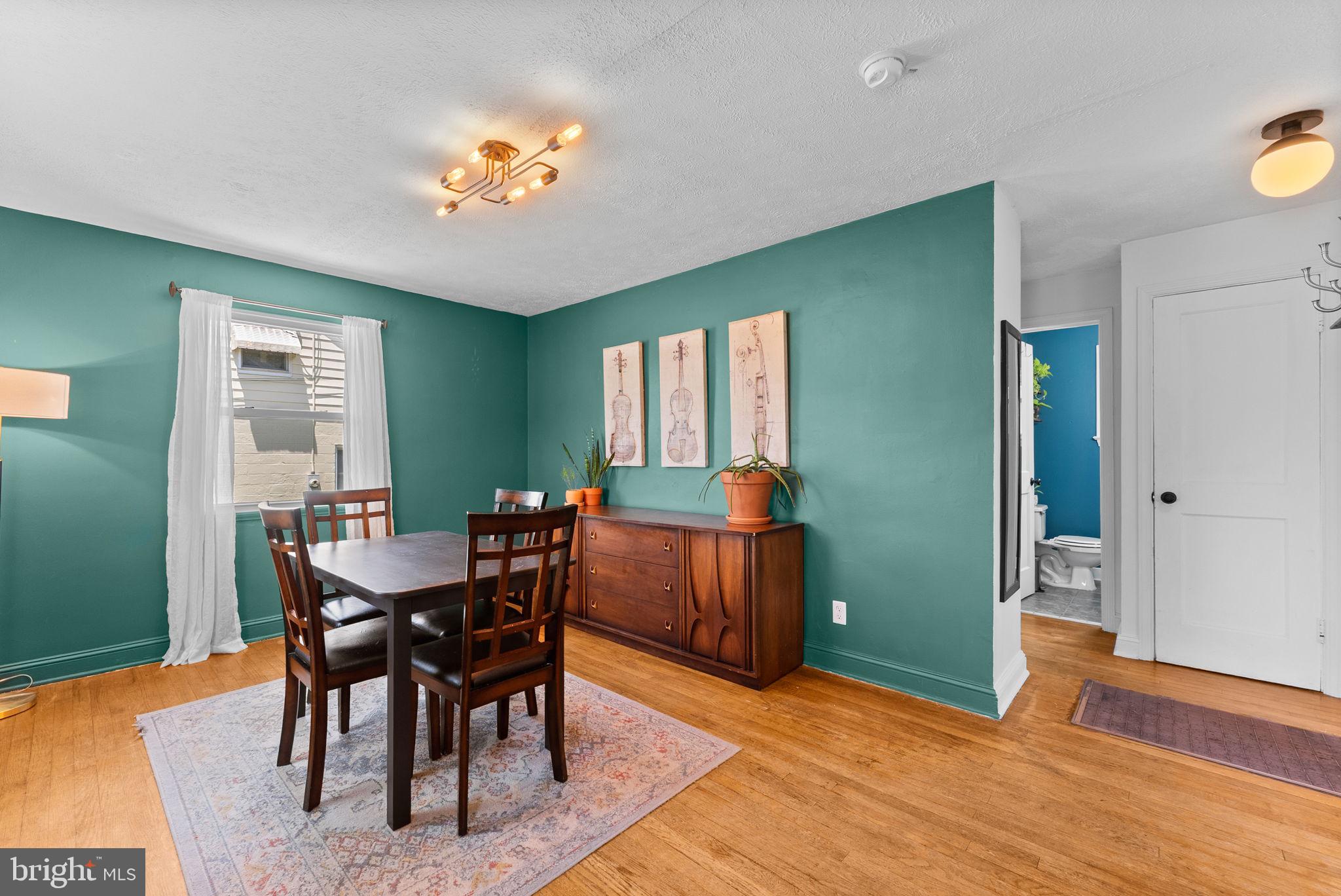 355 W 9TH STREET