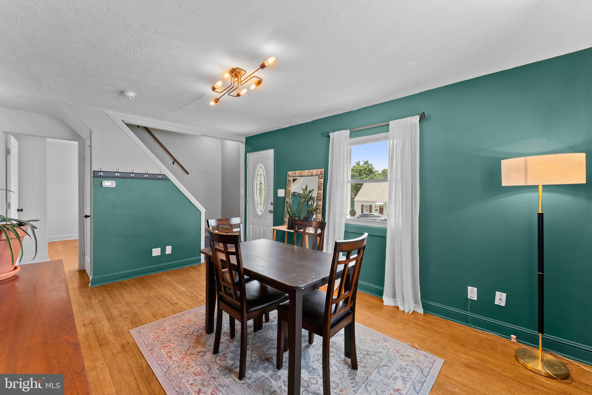 355 W 9TH STREET